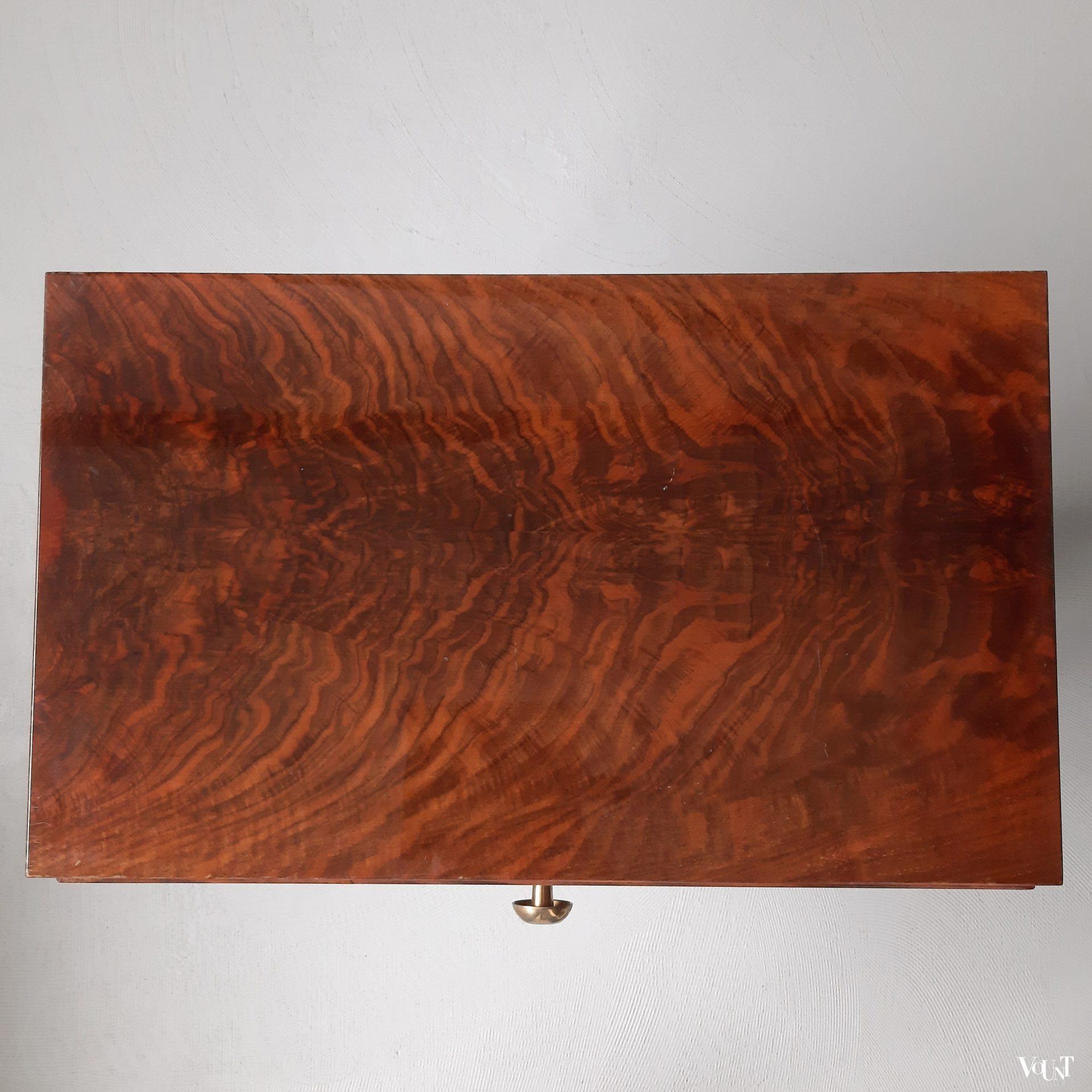 Nachtkastjes met inlegwerk, Frankrijk, jaren '70