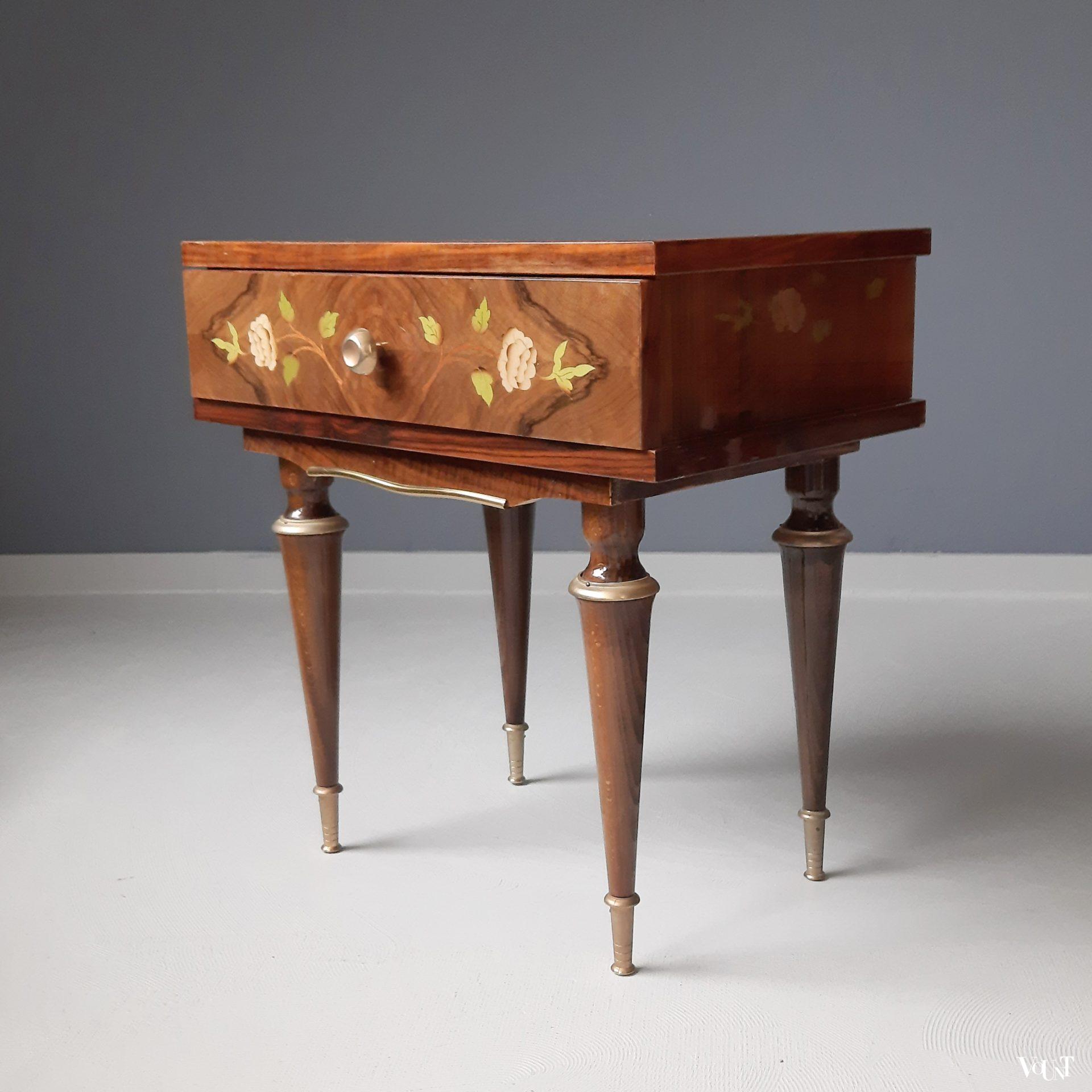 Nachtkastjes met inlegwerk, Frankrijk, jaren '70