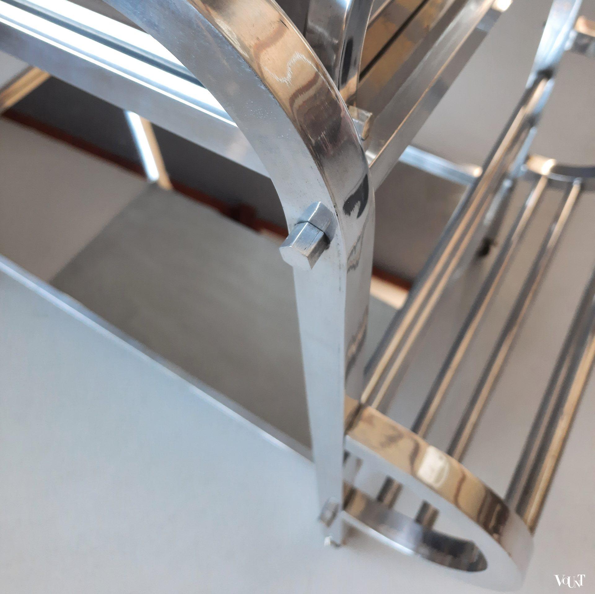 Franse art deco bar cart aluminium en spiegelglas, jaren '30