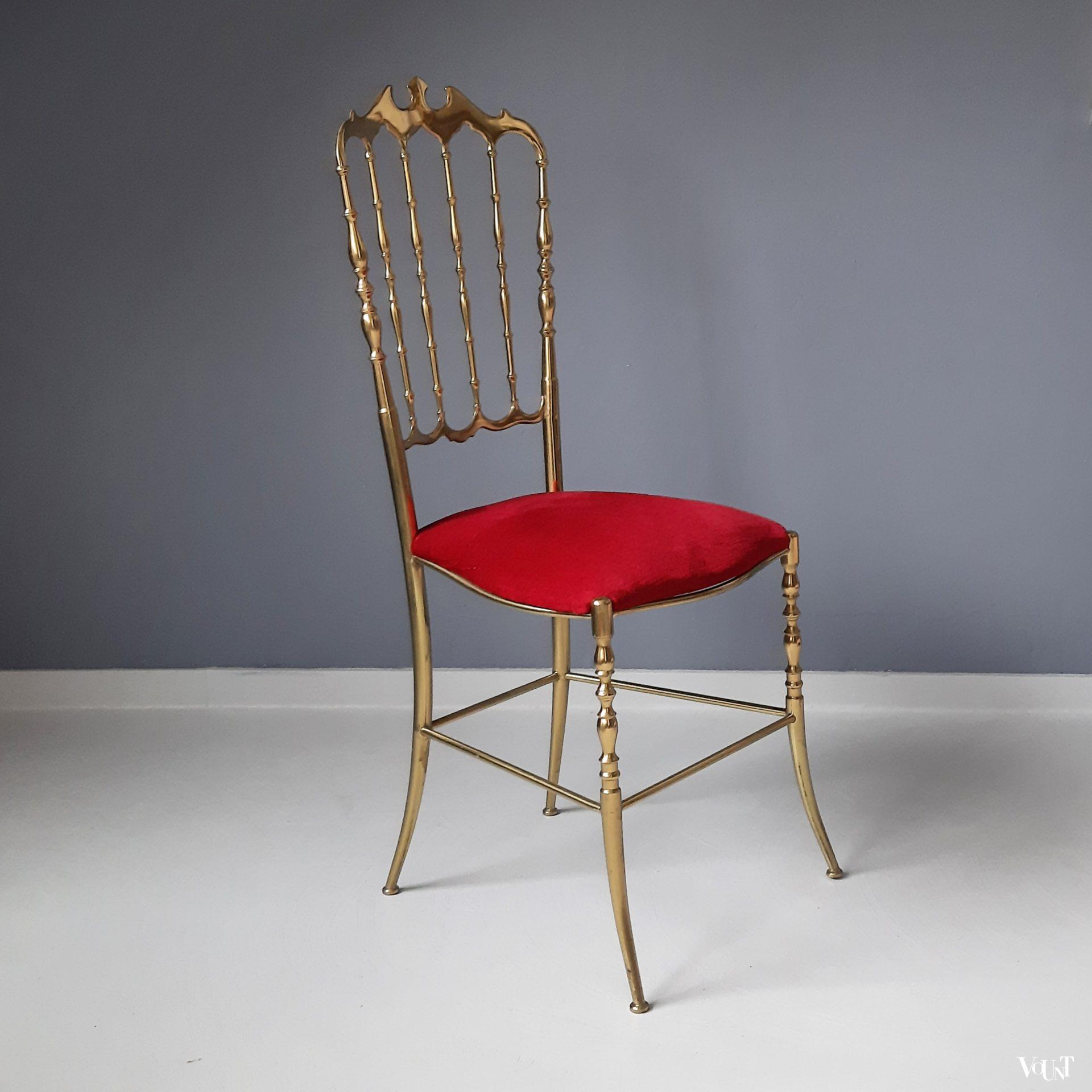 Messing Chiavari-stoeltje met rood fluwelen bekleding, Italië, jaren ‘60 (nr. 3)