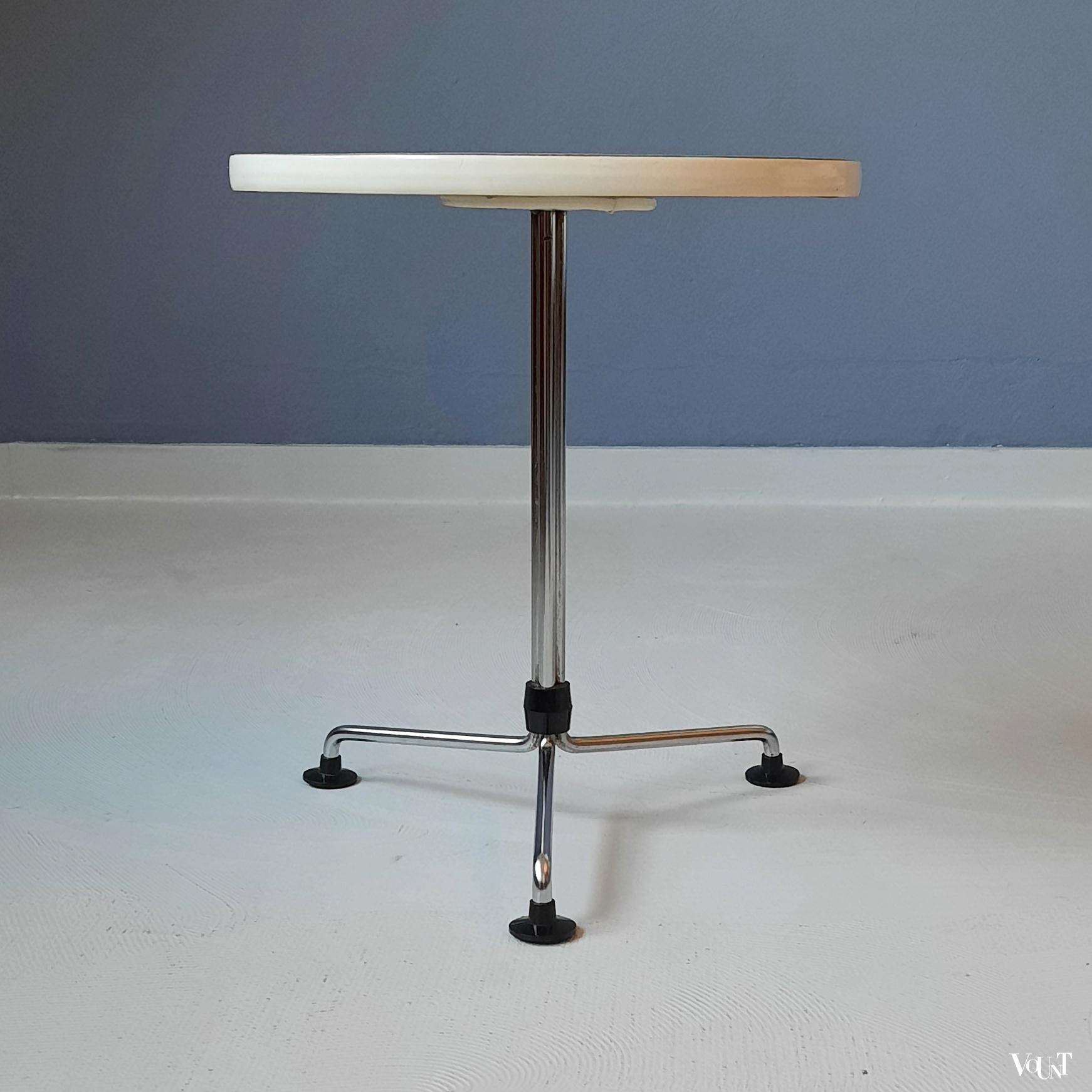 3 ronde bijzettafeltjes, Brabantia Home Steel, jaren '70