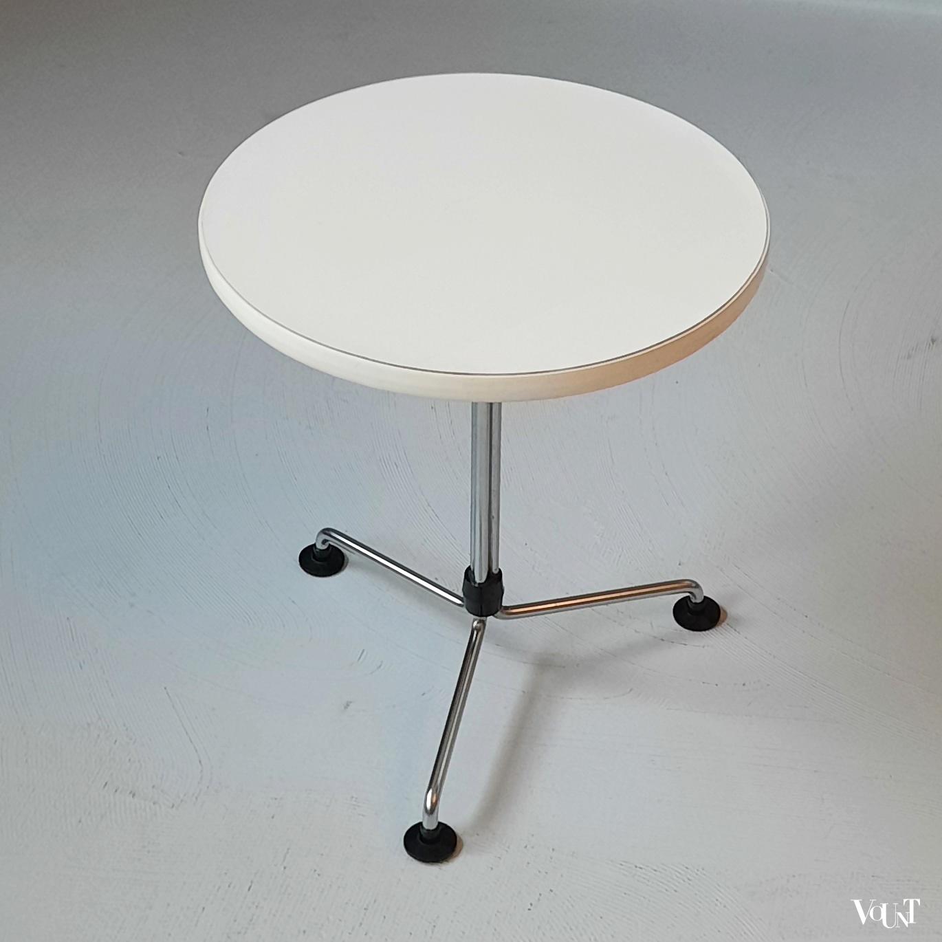 3 ronde bijzettafeltjes, Brabantia Home Steel, jaren '70