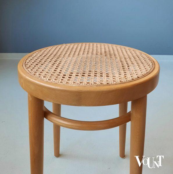 Originele blonde Thonet-kruk 214 RH, jaren '80