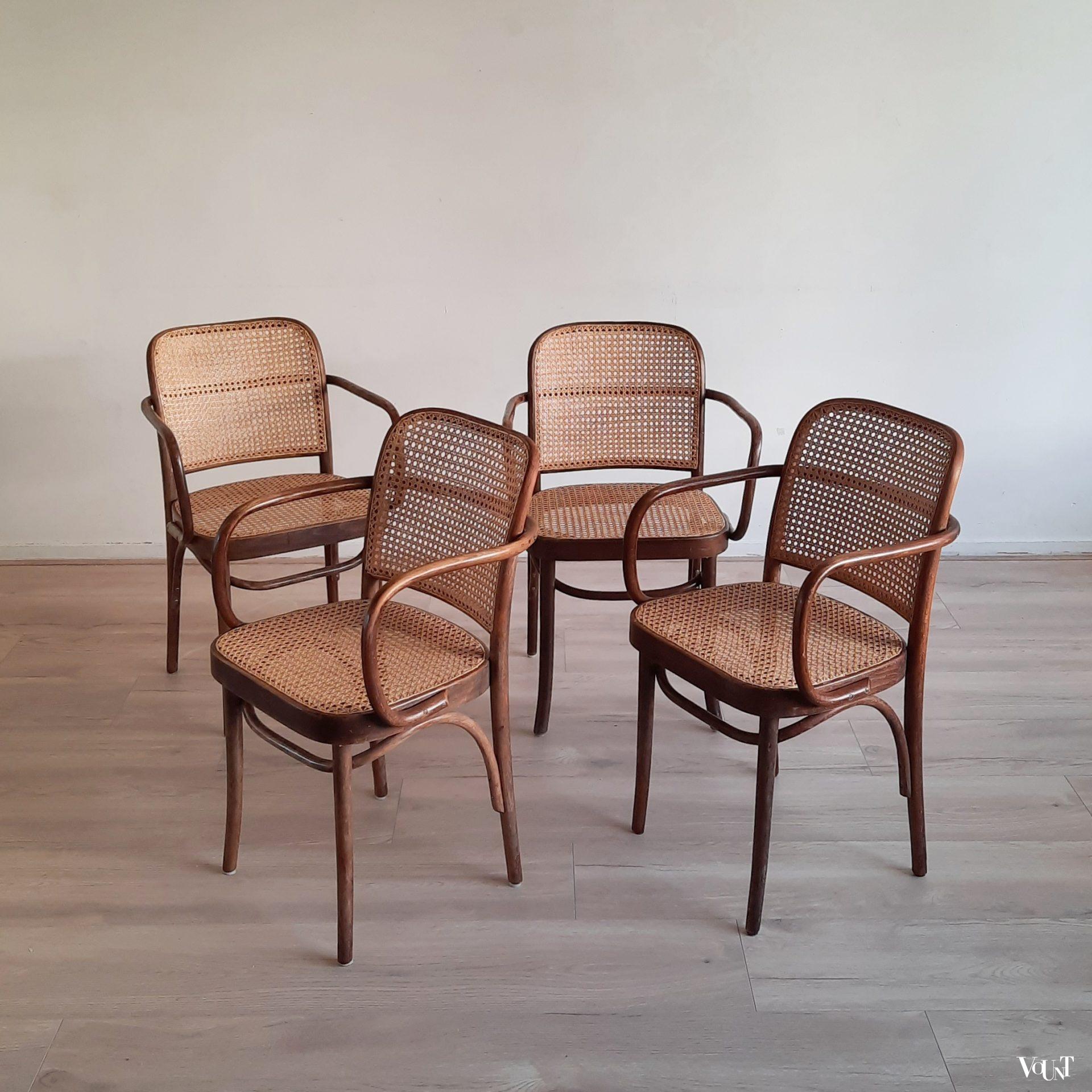 Set van 4 Praag of 811 stoelen, FMG, jaren '60