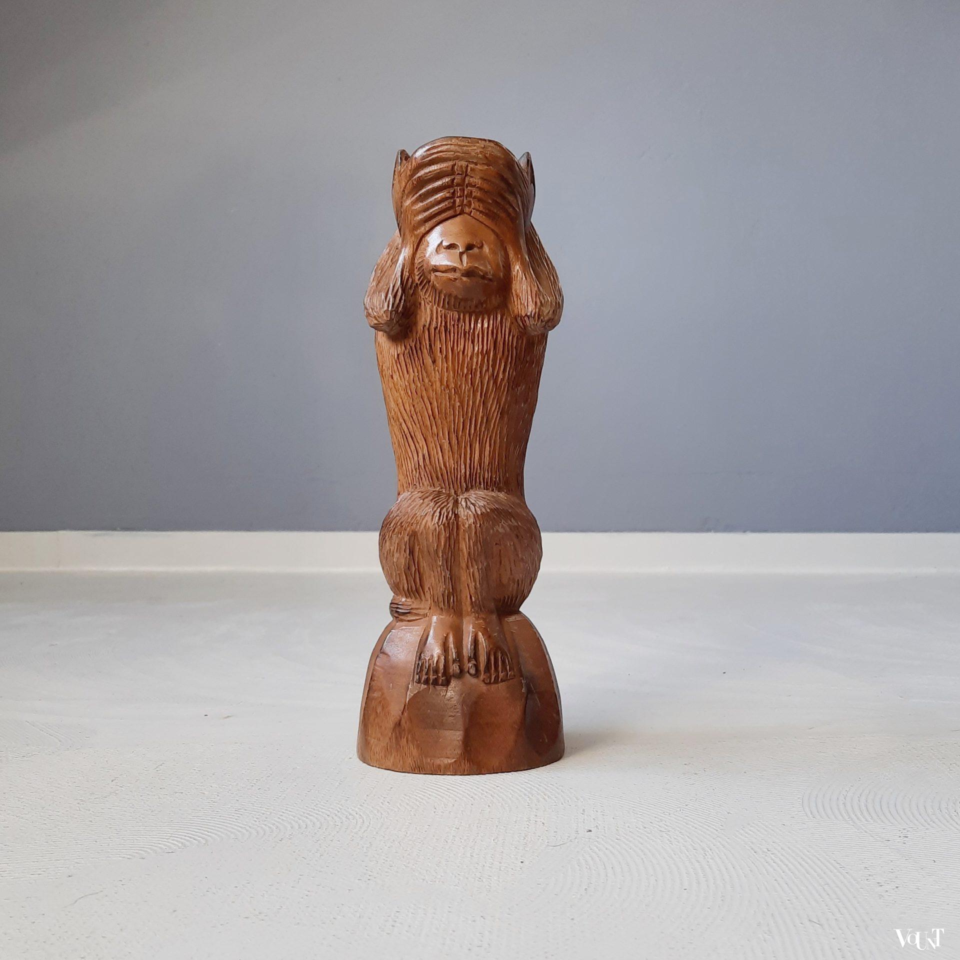 Set van 3 houten apen (horen, zien en zwijgen), 1e helft 20e eeuw