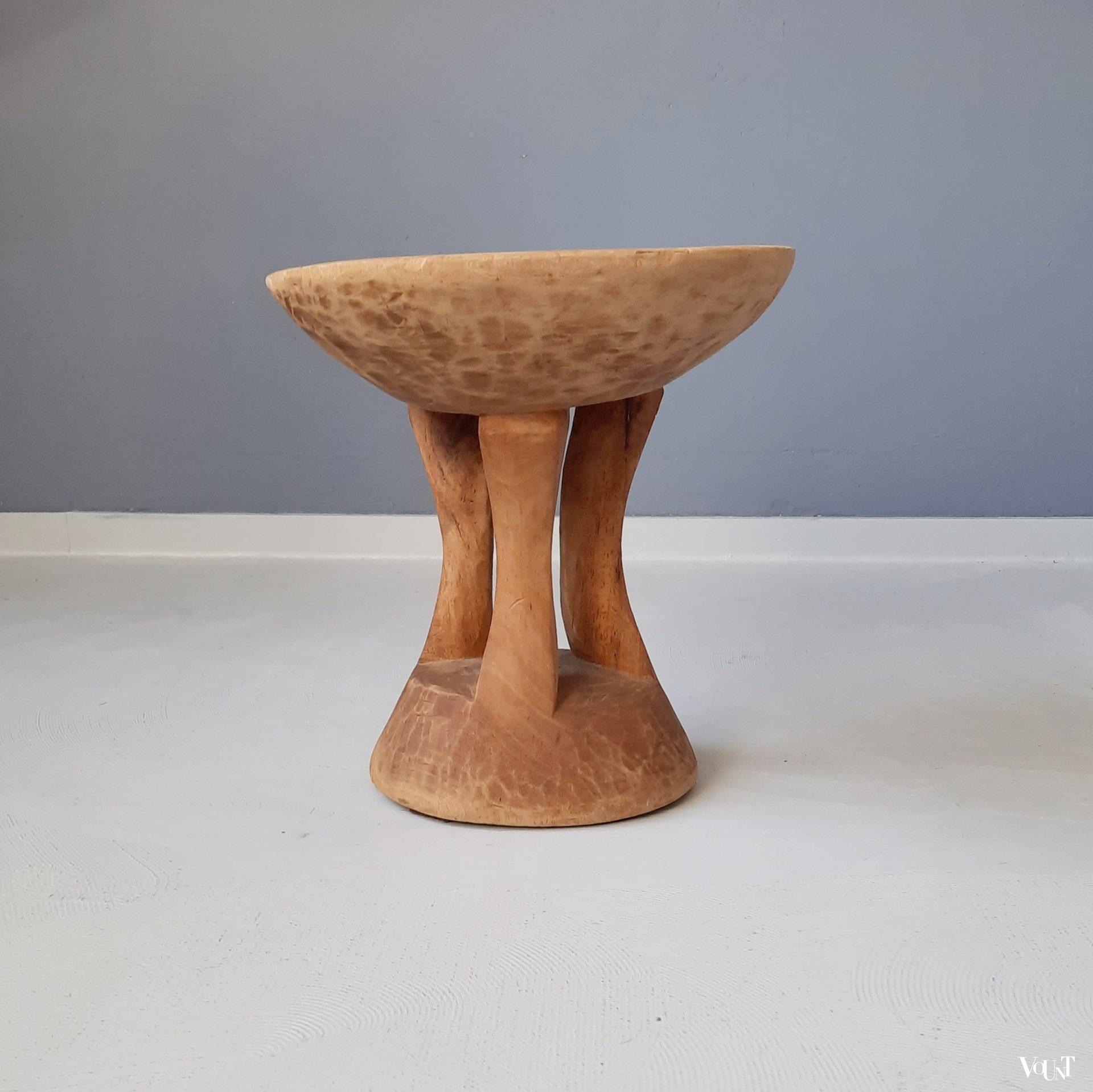 Afrikaanse houten kruk, 2e helft 20e eeuw