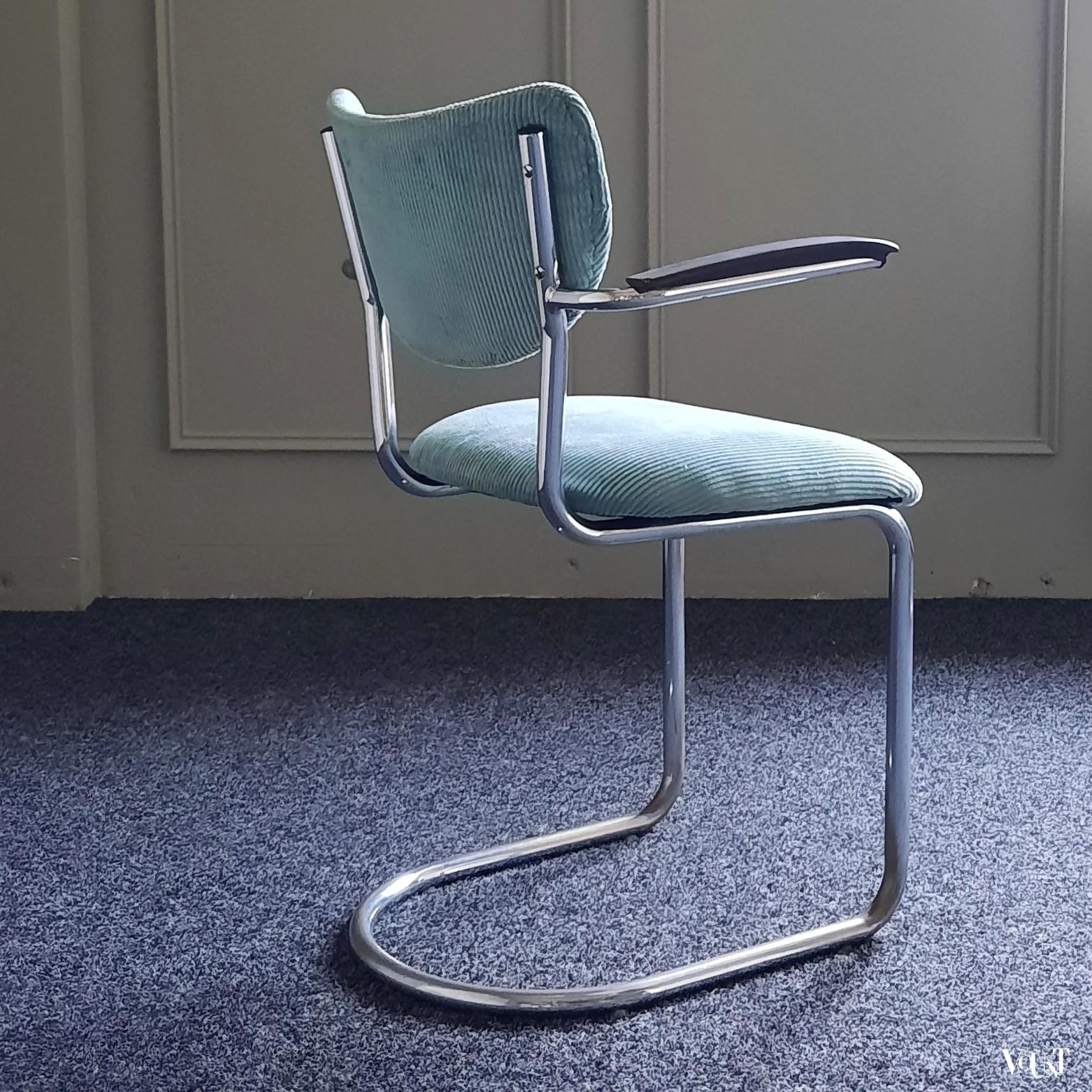 Set van 2 stoelen 3011 van Gebr. De Wit (Schiedam), jaren '60
