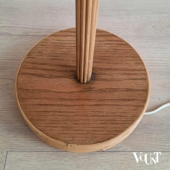Vloerlamp "pencil reed" rotan met messingkleurige kap, jaren '70