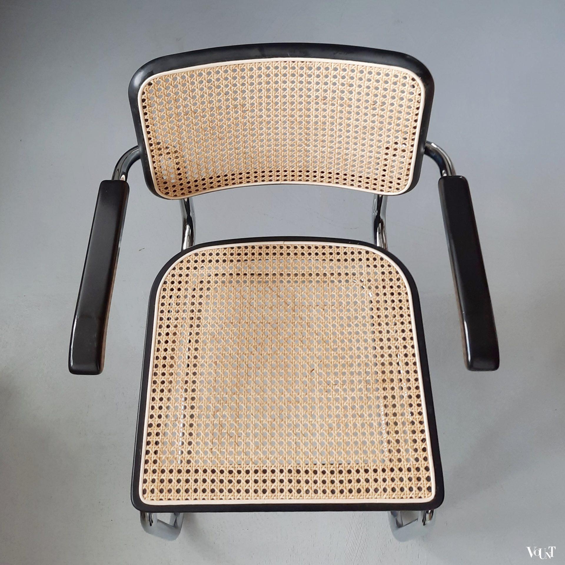 4 of 8 zwarte S64 stoelen, Marcel Breuer voor Thonet, jaren '90