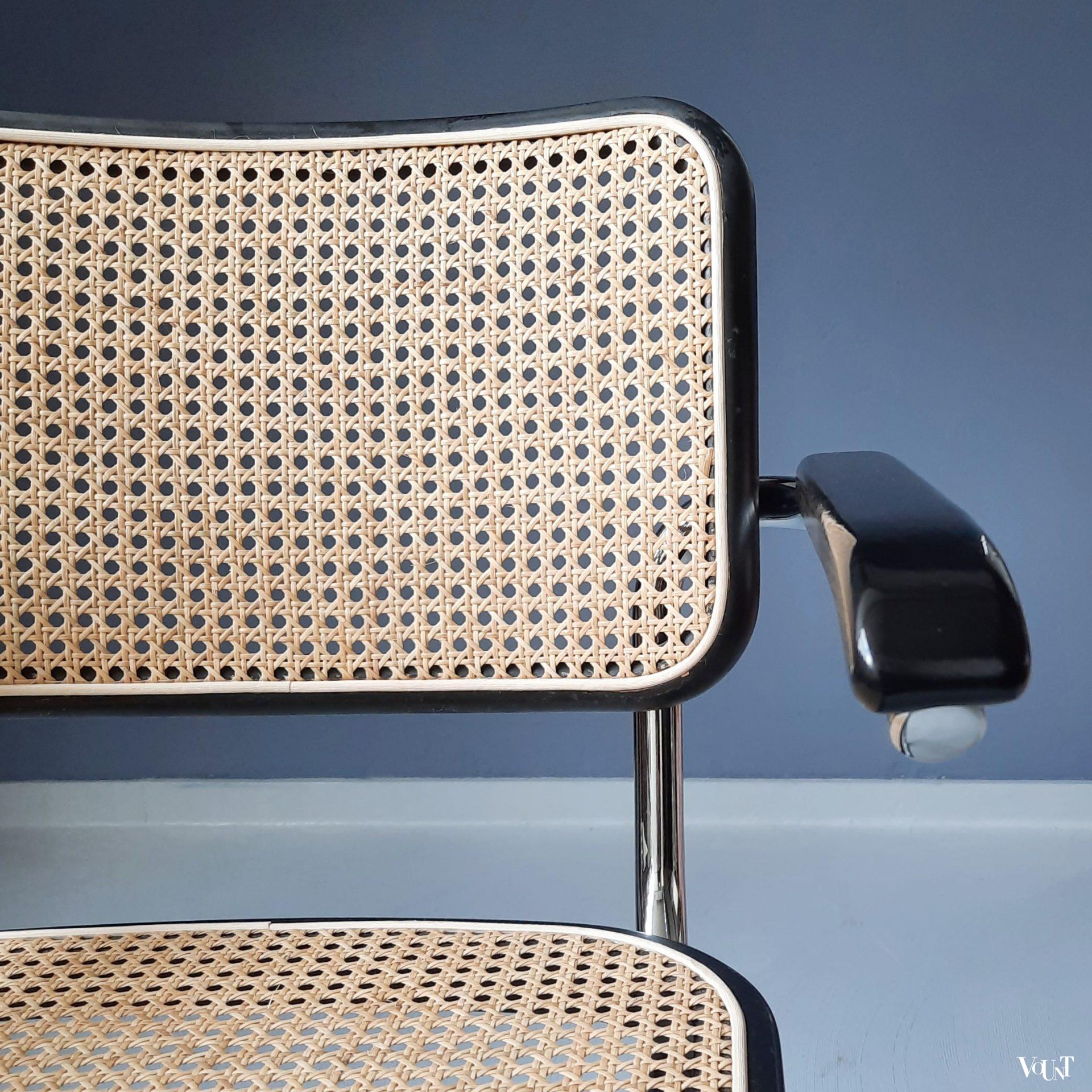 4 of 8 zwarte S64 stoelen, Marcel Breuer voor Thonet, jaren '90