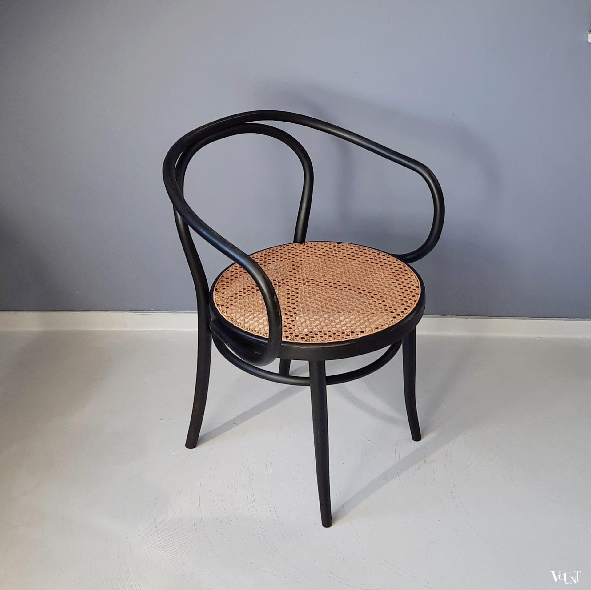 Zwarte 209 stoel, Ligna Drevounia, jaren '60/'70