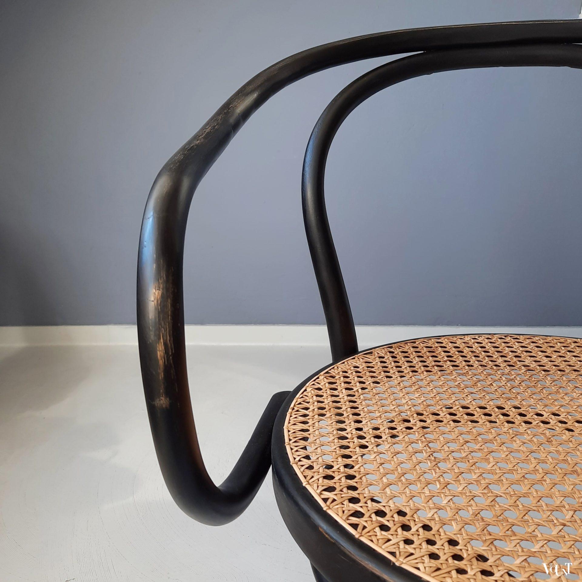 Zwarte 209 stoel, Ligna Drevounia, jaren '60/'70