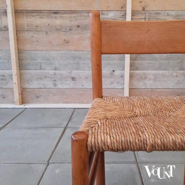 Set van 4 eettafelstoelen met biezen zitting, J.W. van Heuvel voor Ad Vorm, jaren '60