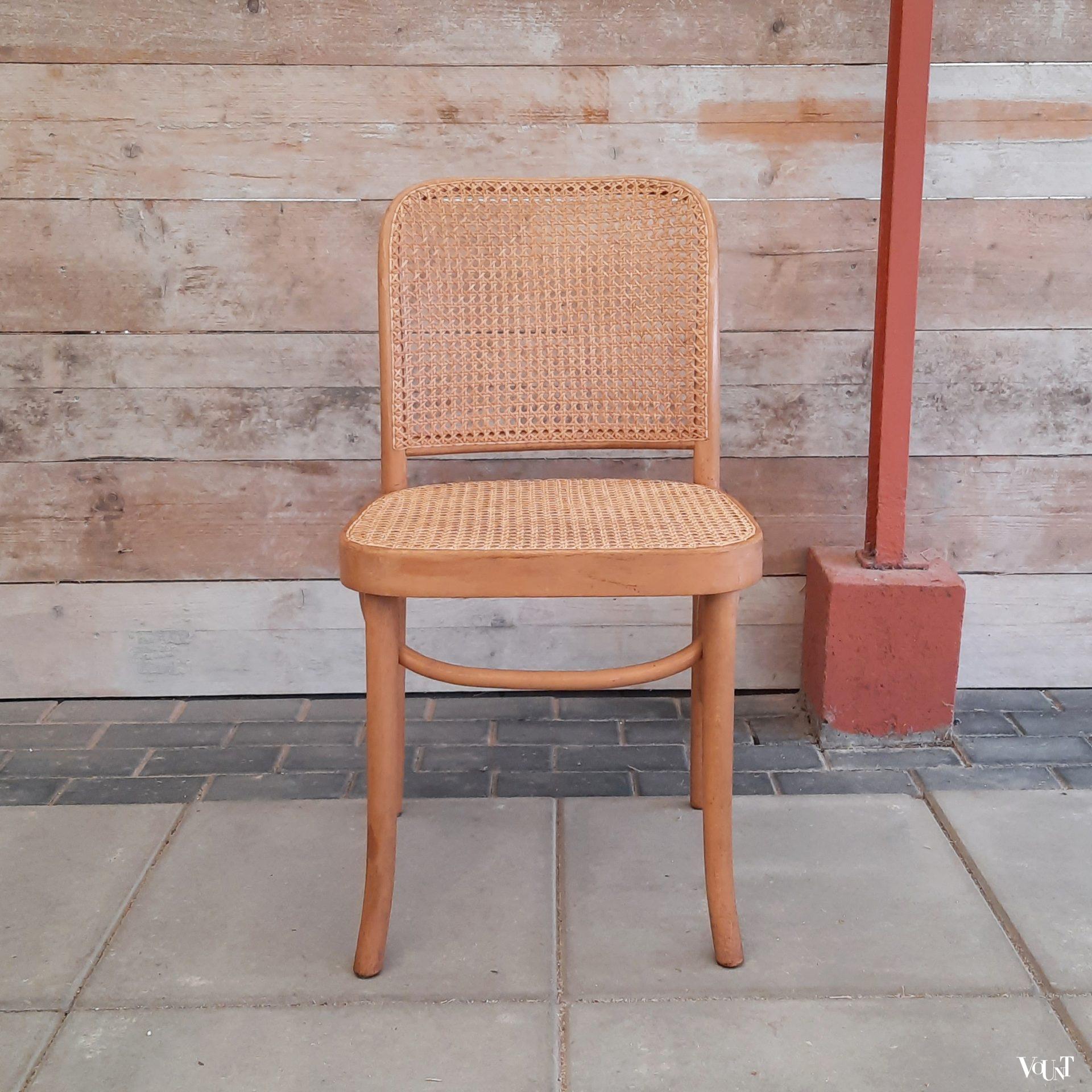 Set van 4 Praag of 811 stoelen, FMG, '70/'80
