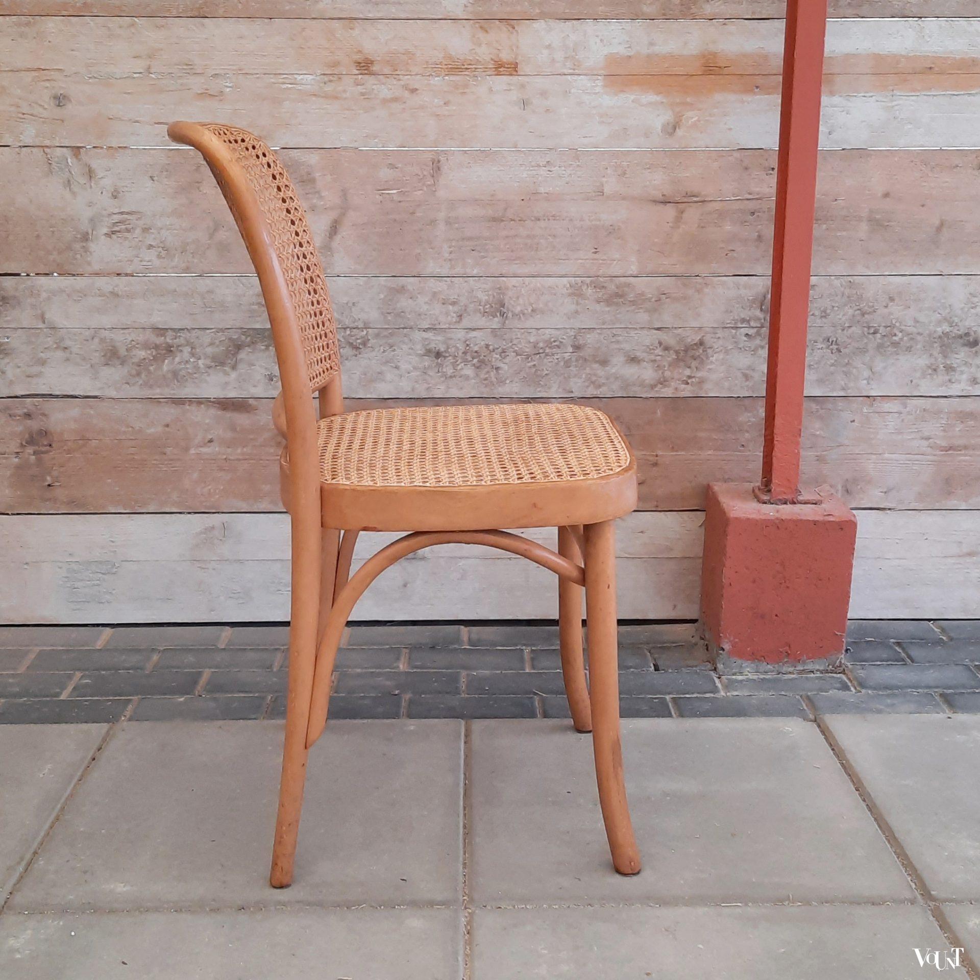 Set van 4 Praag of 811 stoelen, FMG, '70/'80