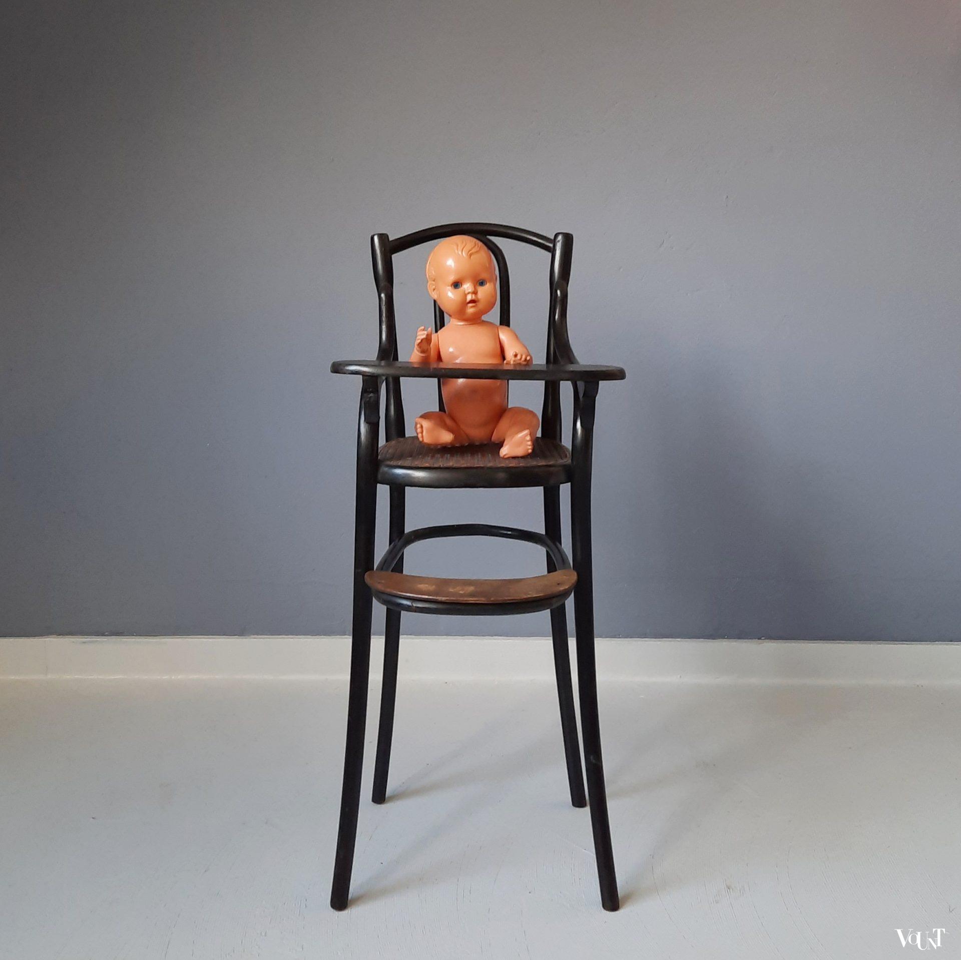 Antieke poppenstoel / Speisesessel nr. 2, Thonet, rond 1900