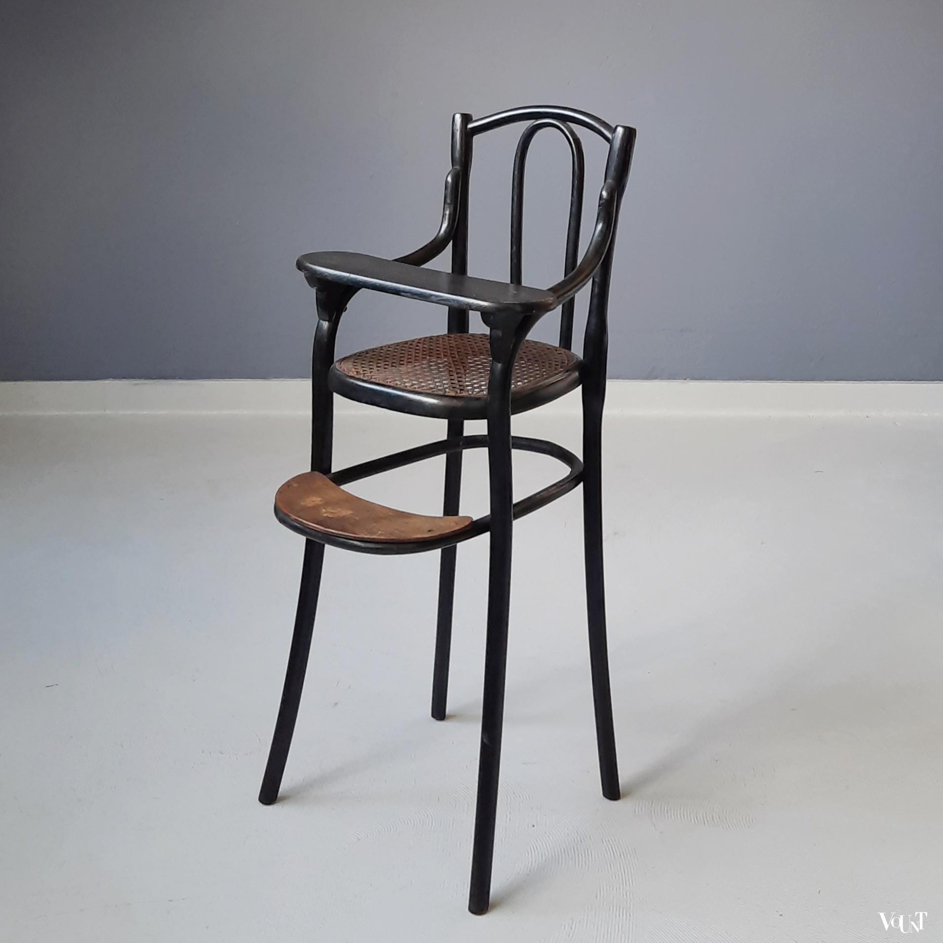 Antieke poppenstoel / Speisesessel nr. 2, Thonet, rond 1900