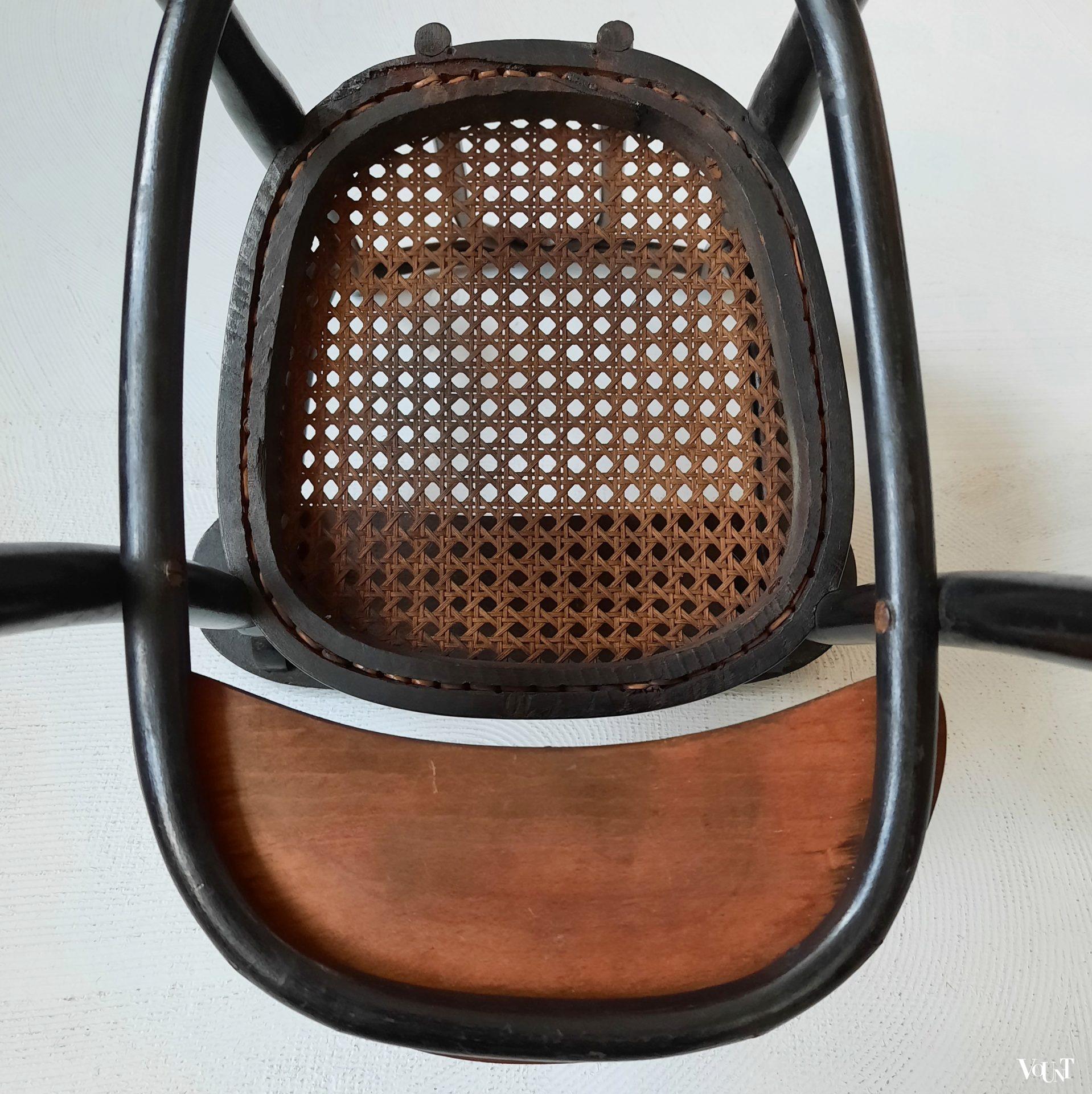 Antieke poppenstoel / Speisesessel nr. 2, Thonet, rond 1900