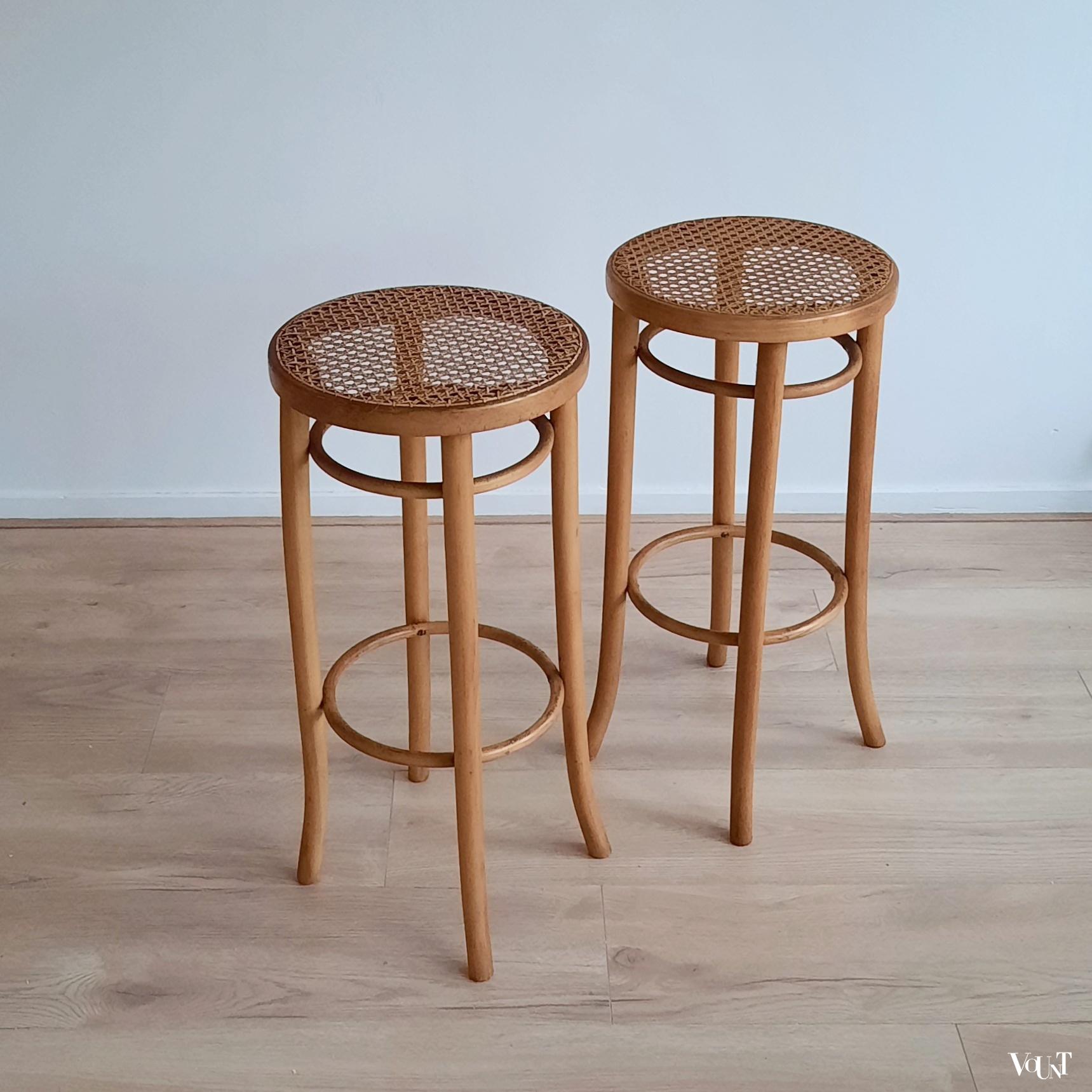 Set van 2 bentwood barkrukken met rotan zitting, jaren '60