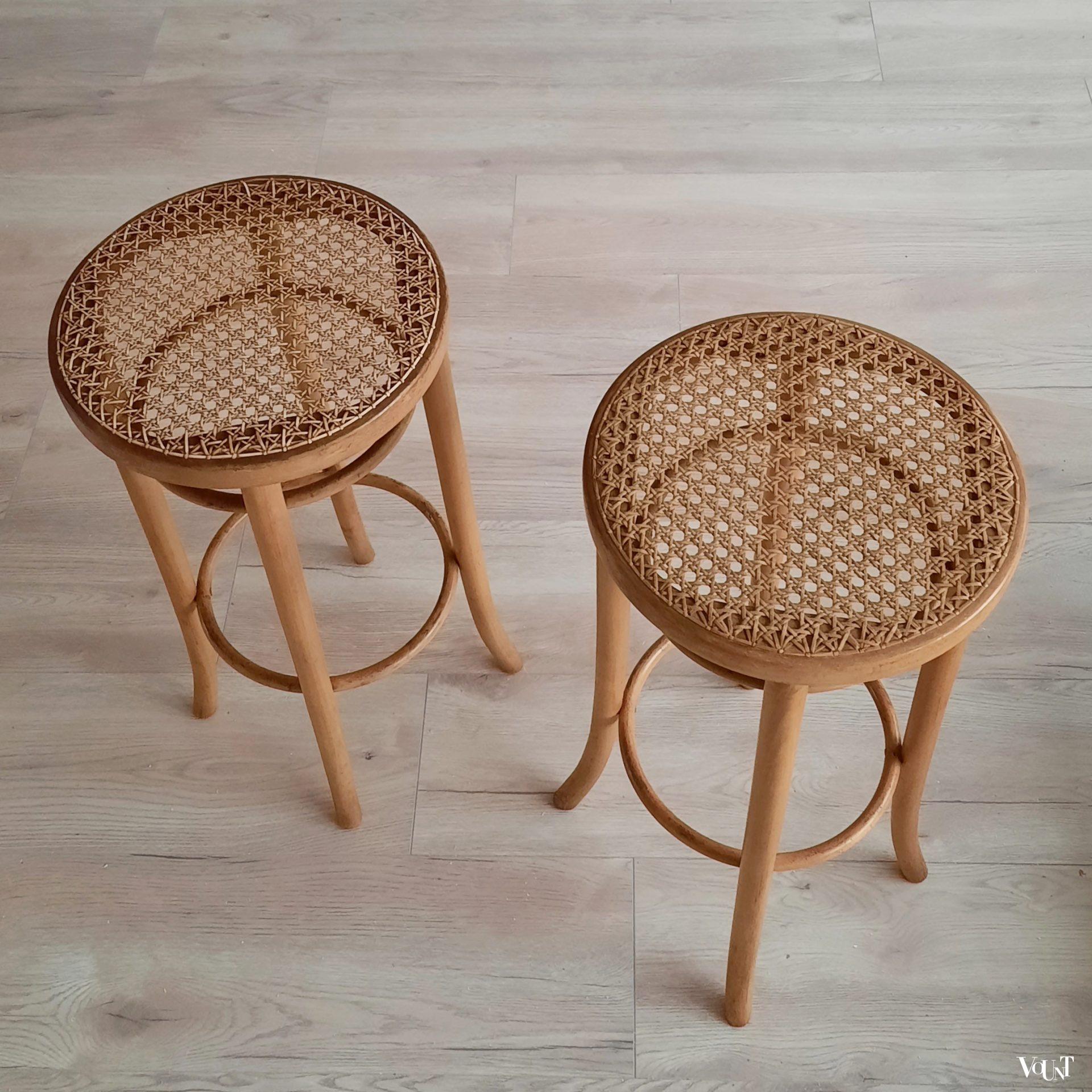 Set van 2 bentwood barkrukken met rotan zitting, jaren '60