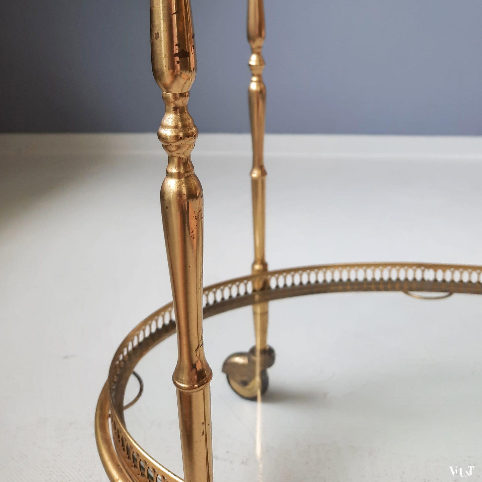 Ovale messing trolley / bar cart met glasplaten, jaren '60