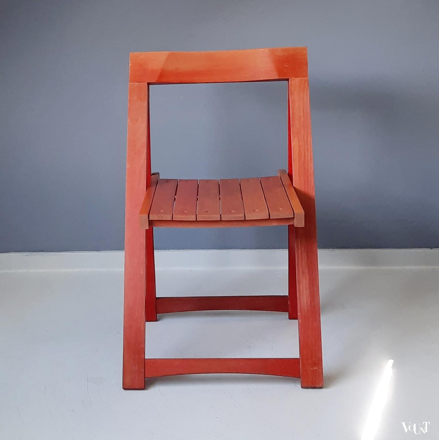 Rode houten klapstoel, Aldo Jacober voor Alberto Bazzani, jaren '70