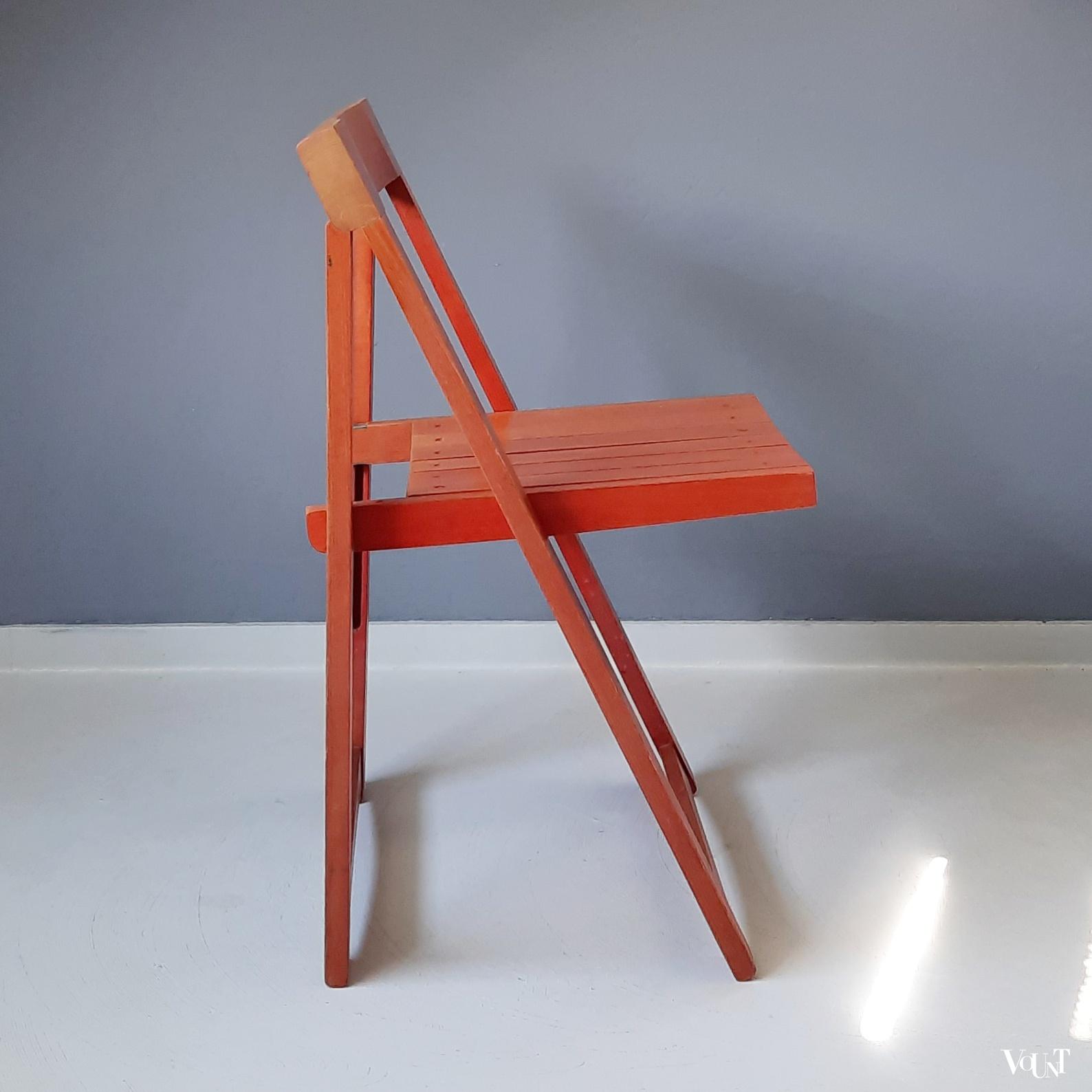 Rode houten klapstoel, Aldo Jacober voor Alberto Bazzani, jaren '70