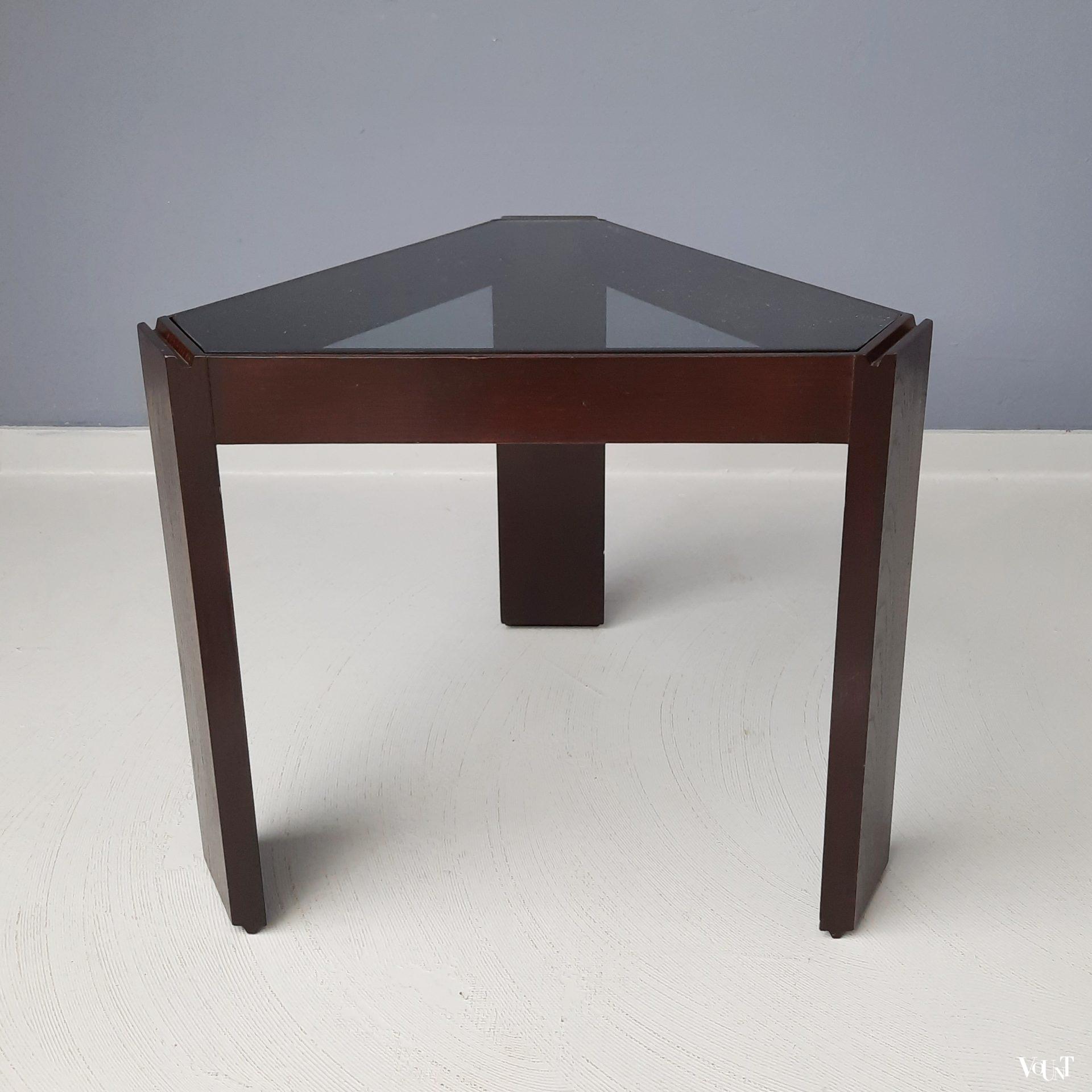 Bijzettafeltje met rookglazen blad, Porada Arredi, jaren '70