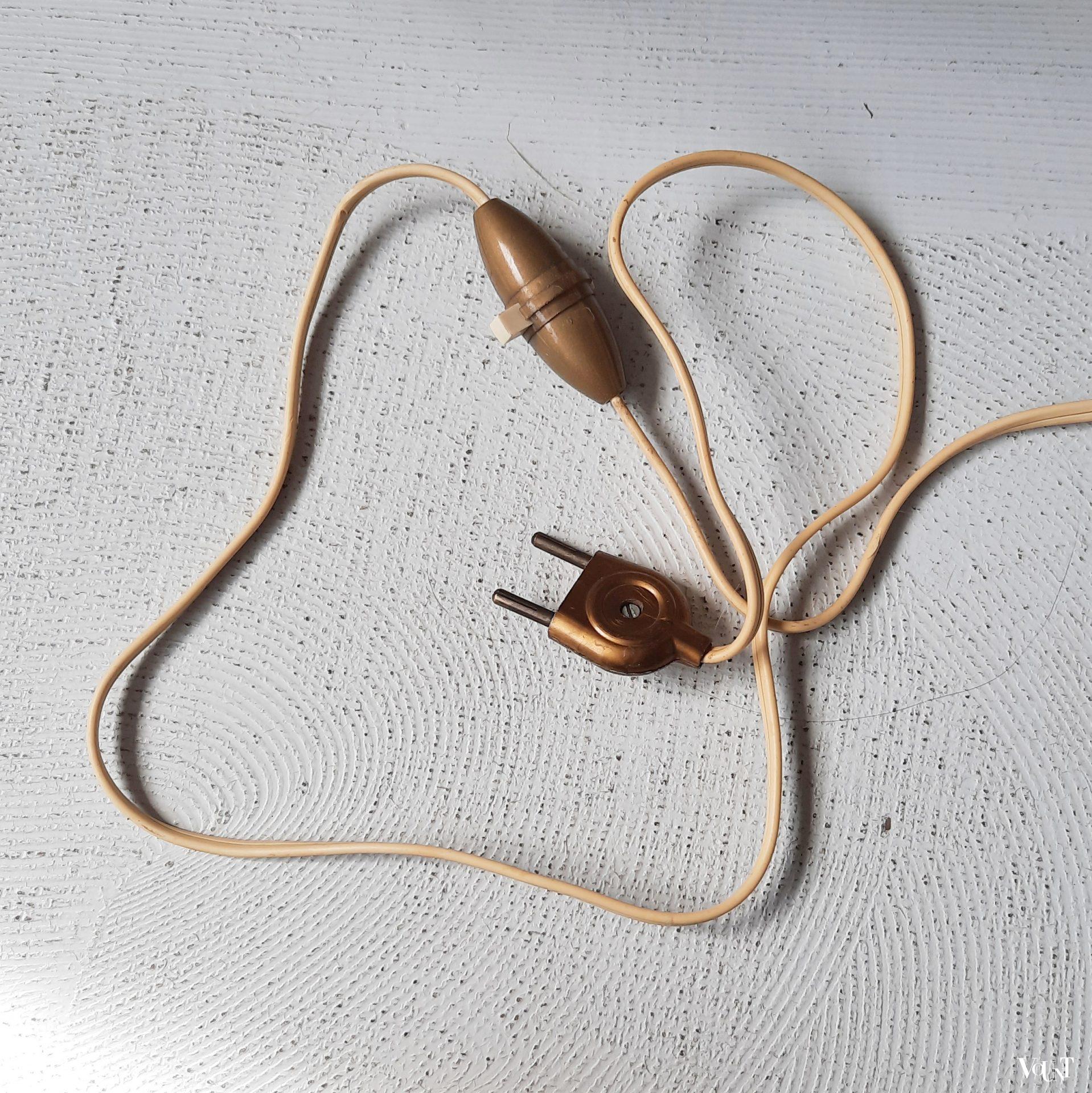 Frans rotan tafellampje, jaren '60