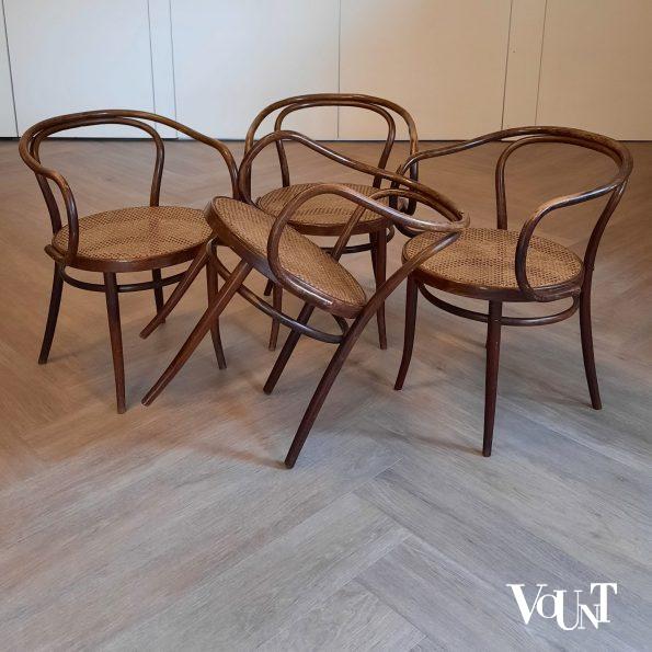 Set van 4 bruine 209 stoelen, Ligna, jaren '60