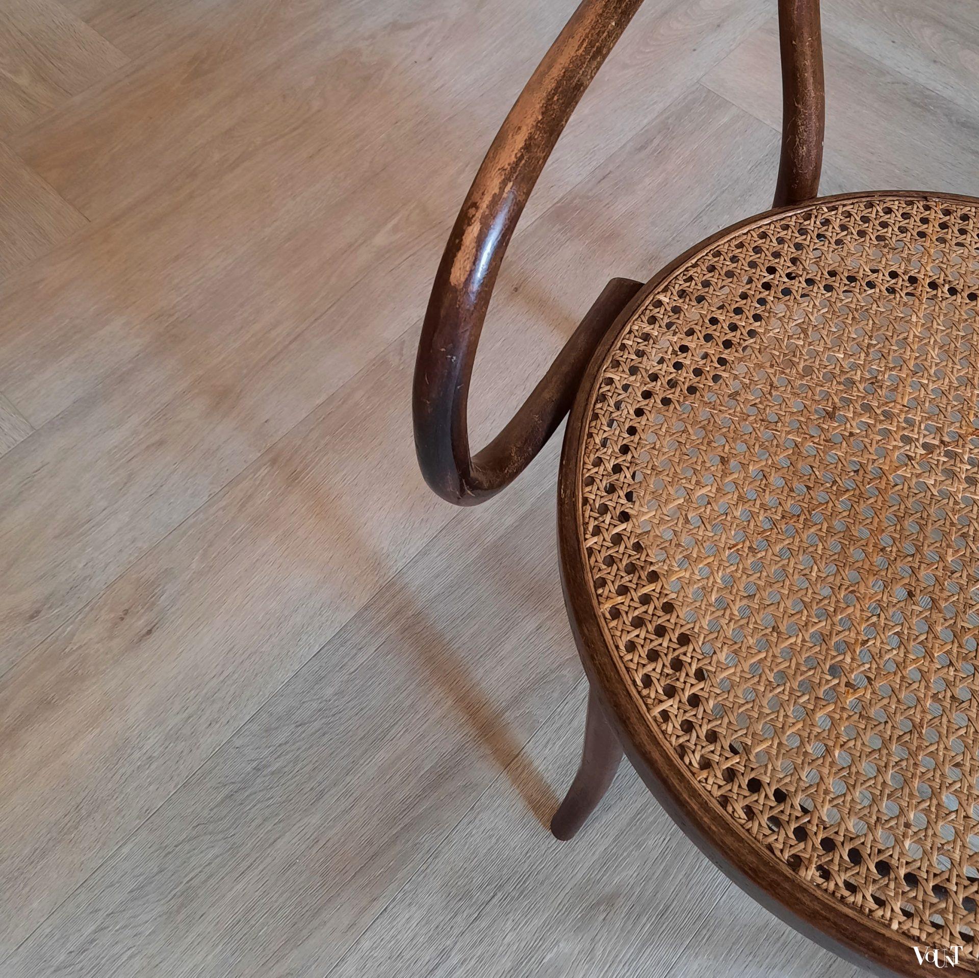 Set van 4 bruine 209 stoelen, Ligna, jaren '60