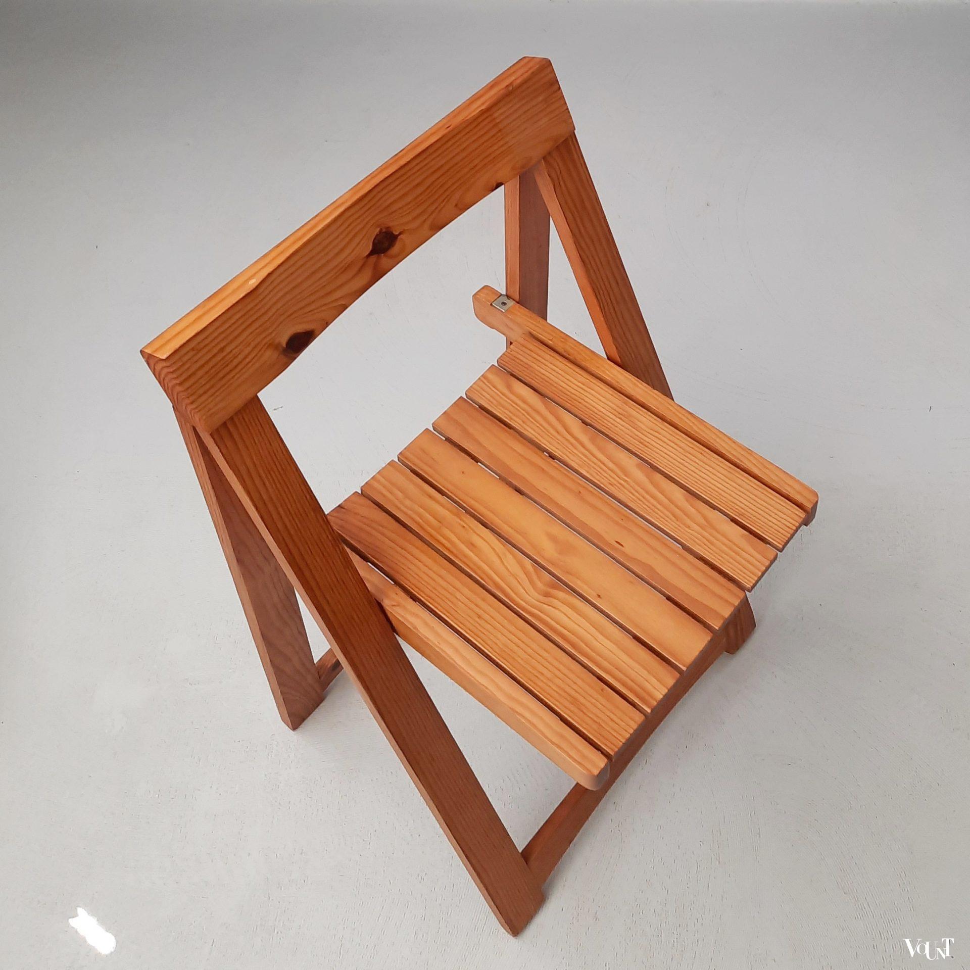 Grenenhouten klapstoel, Aldo Jacober voor Alberto Bazzani, jaren '70