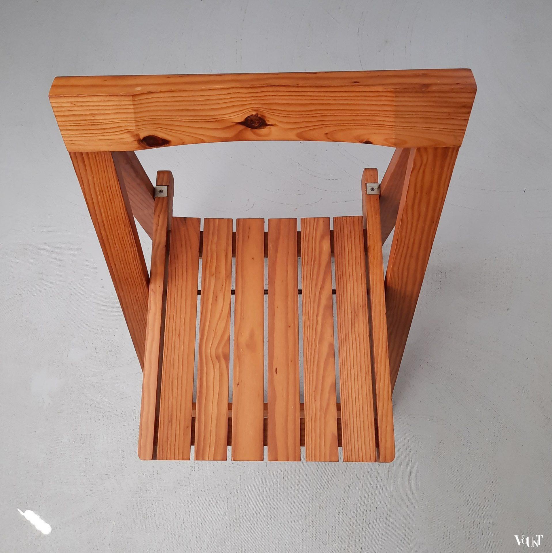 Grenenhouten klapstoel, Aldo Jacober voor Alberto Bazzani, jaren '70