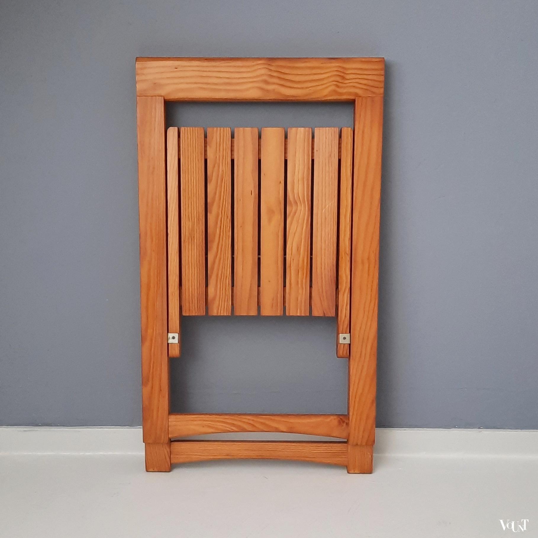 Grenenhouten klapstoel, Aldo Jacober voor Alberto Bazzani, jaren '70