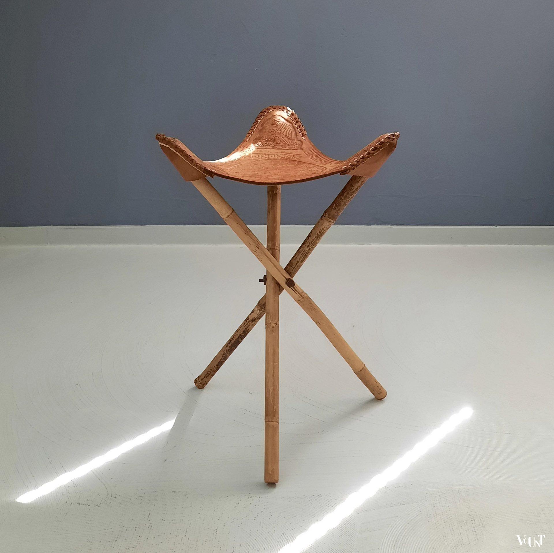Vintage driepoot vouwkrukje bamboe met leer