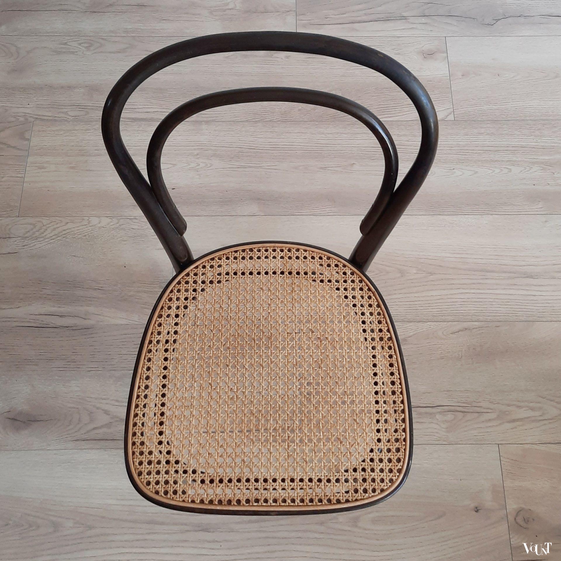 Set van 4 originele donkerbruine Thonet-stoelen nr. 214 R,  jaren '70