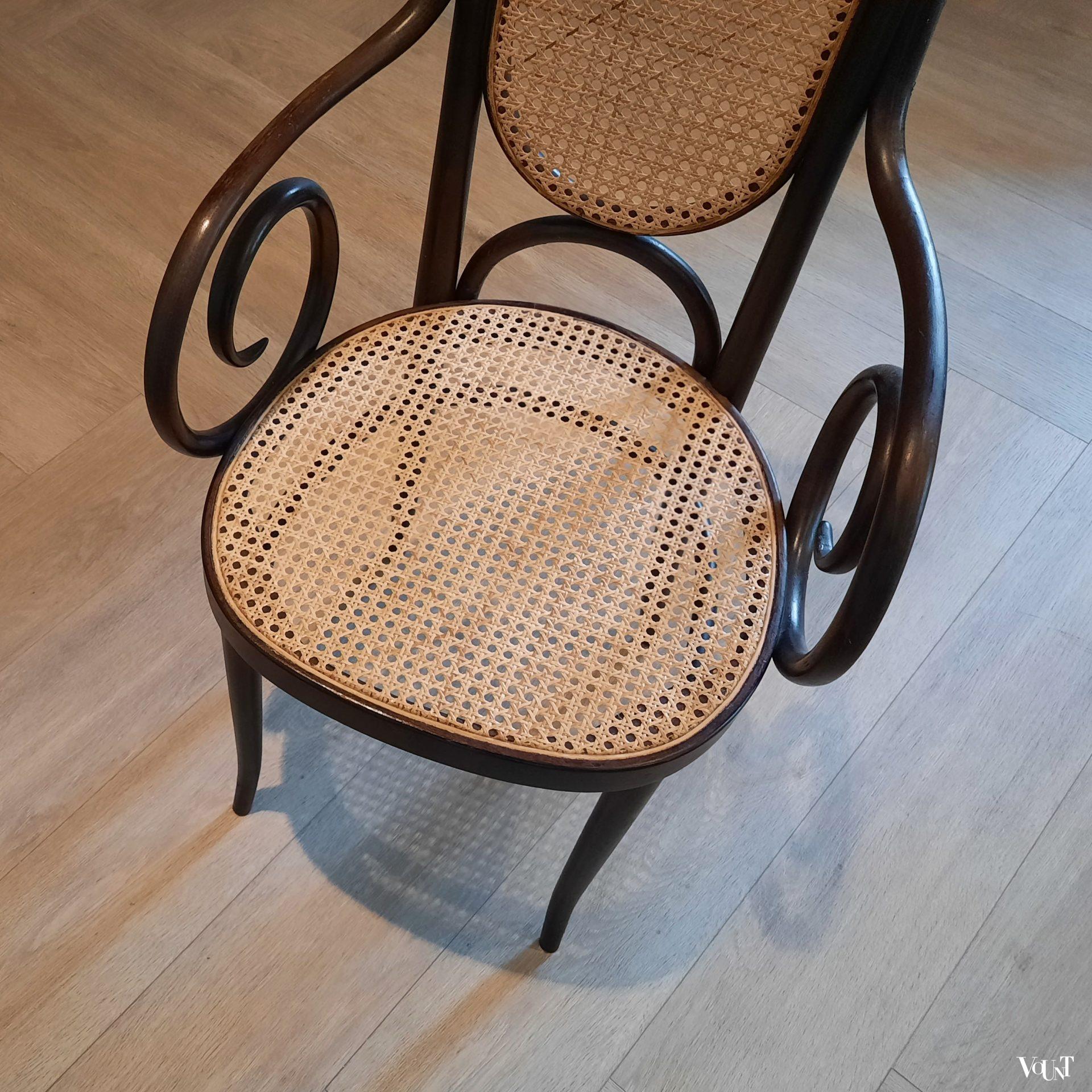 Set van 4 stoelen nr. 207, Thonet, jaren '70