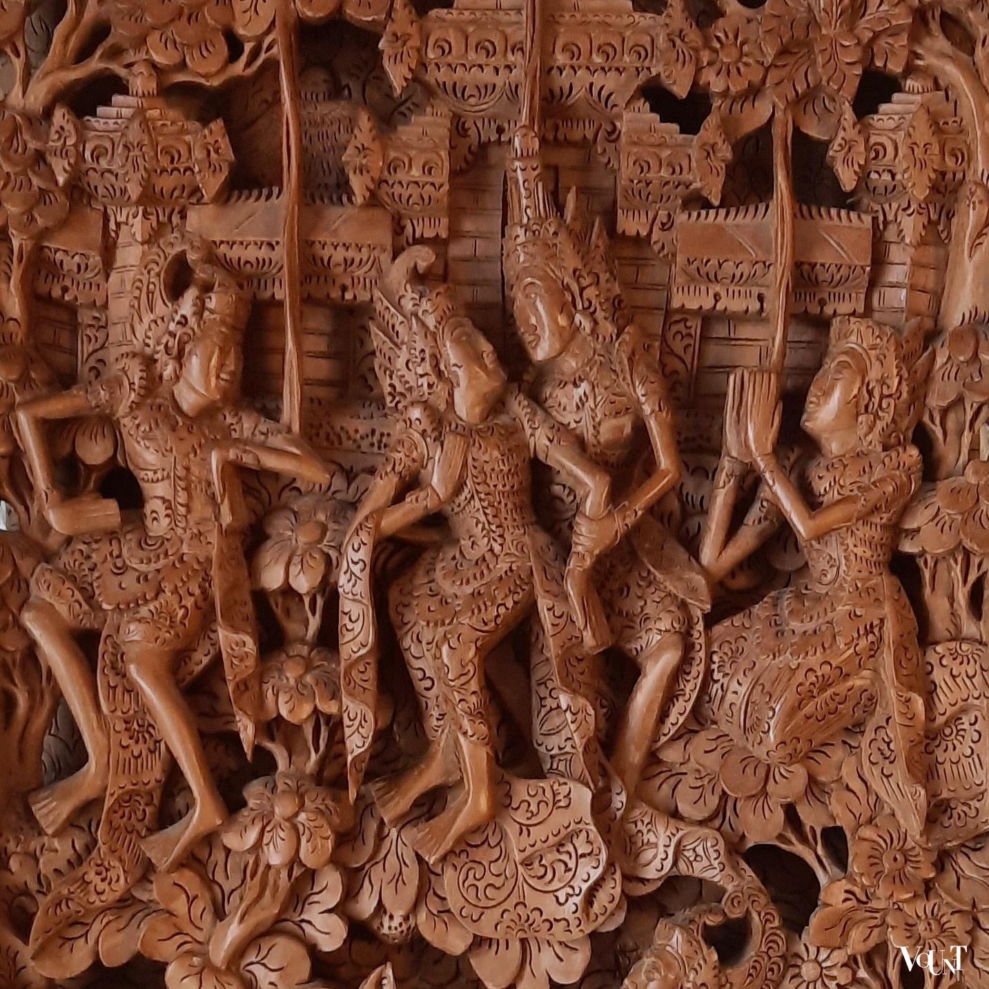 Balinees houtsnijwerk wandpaneel (Rama en Sita), 2e helft 20e eeuw