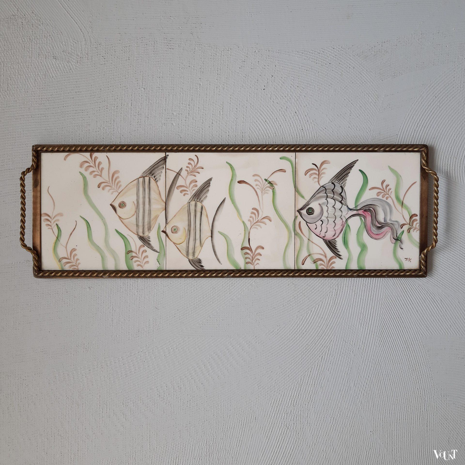 Dienblad met tegelplateau vissen, Handarbete G.A.F., Zweden, ca. jaren '50