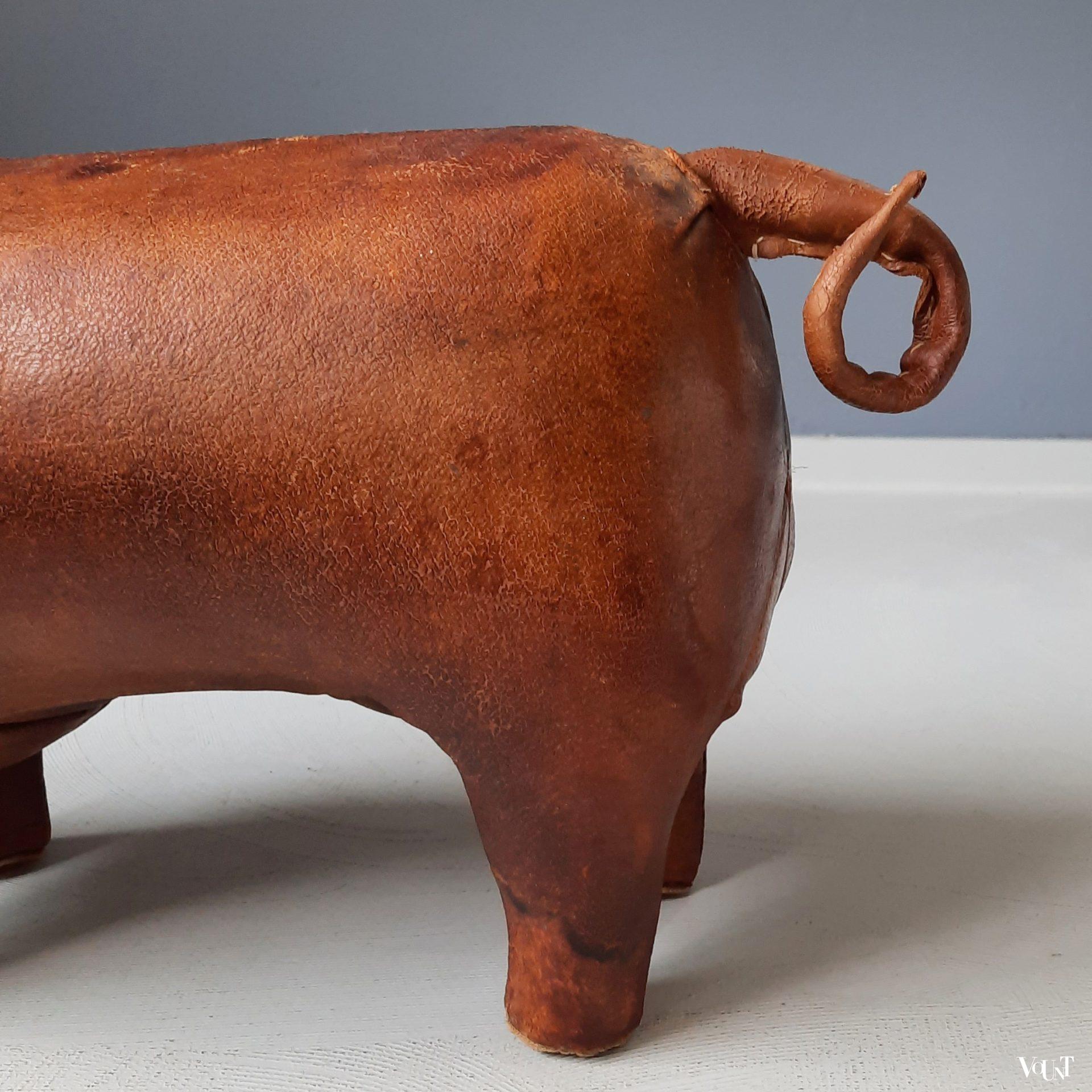 Vintage leren voetenbank varken, Omersa, jaren '60/'70