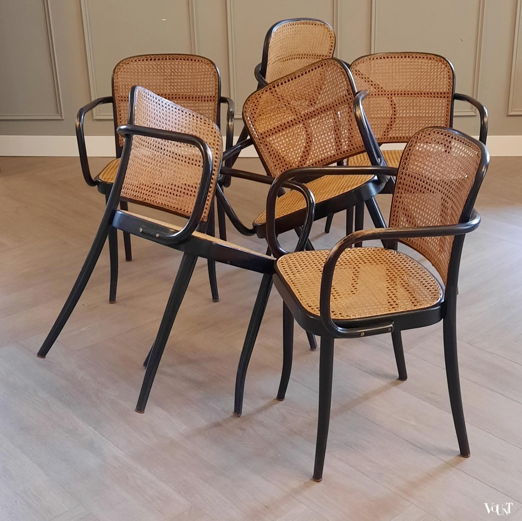 Set van 6 zwarte Praag of 811 stoelen, Ligna, jaren '60/'70