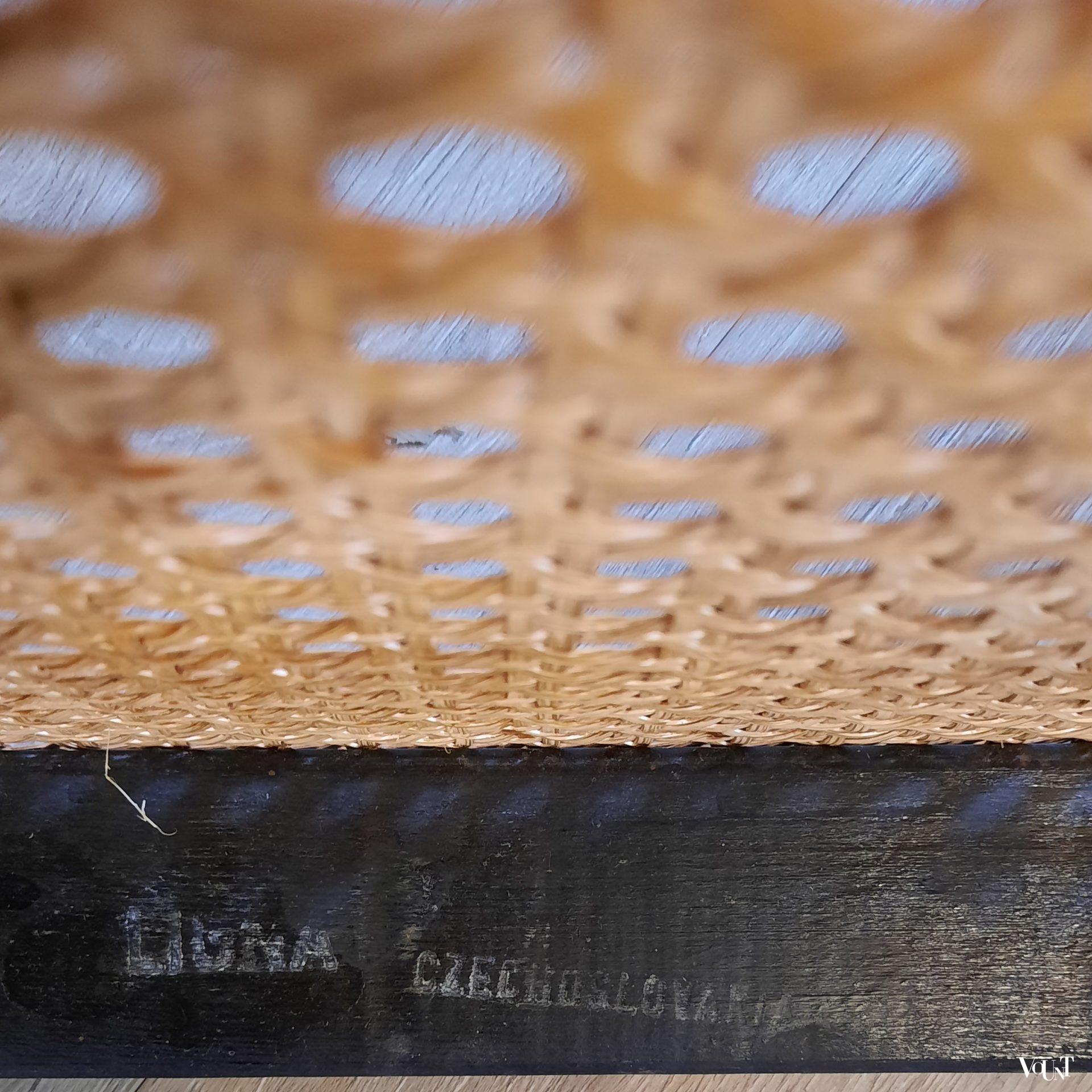 Set van 6 zwarte Praag of 811 stoelen, Ligna, jaren '60/'70