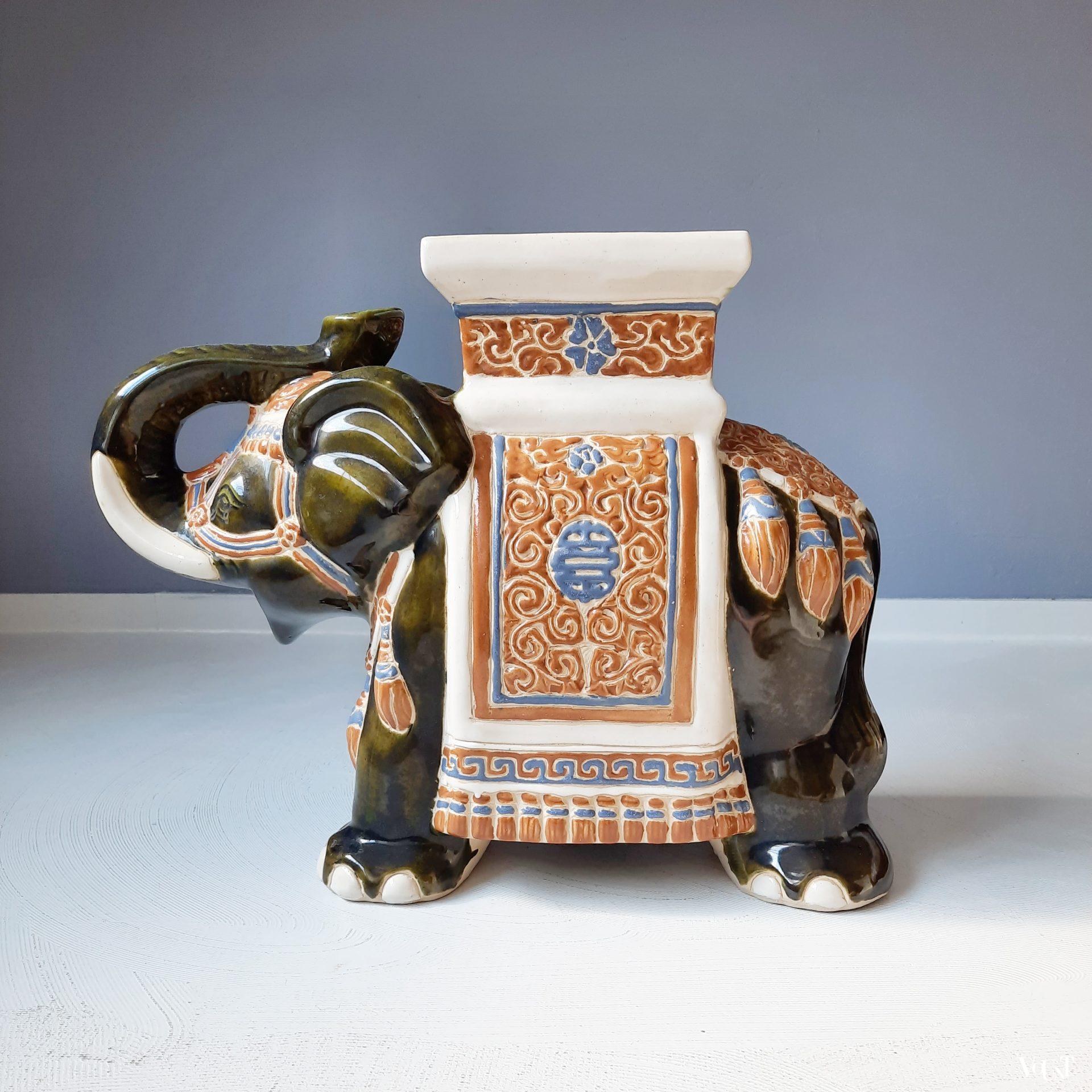 Olifant kruk/plantentafel keramiek, jaren '80/'90