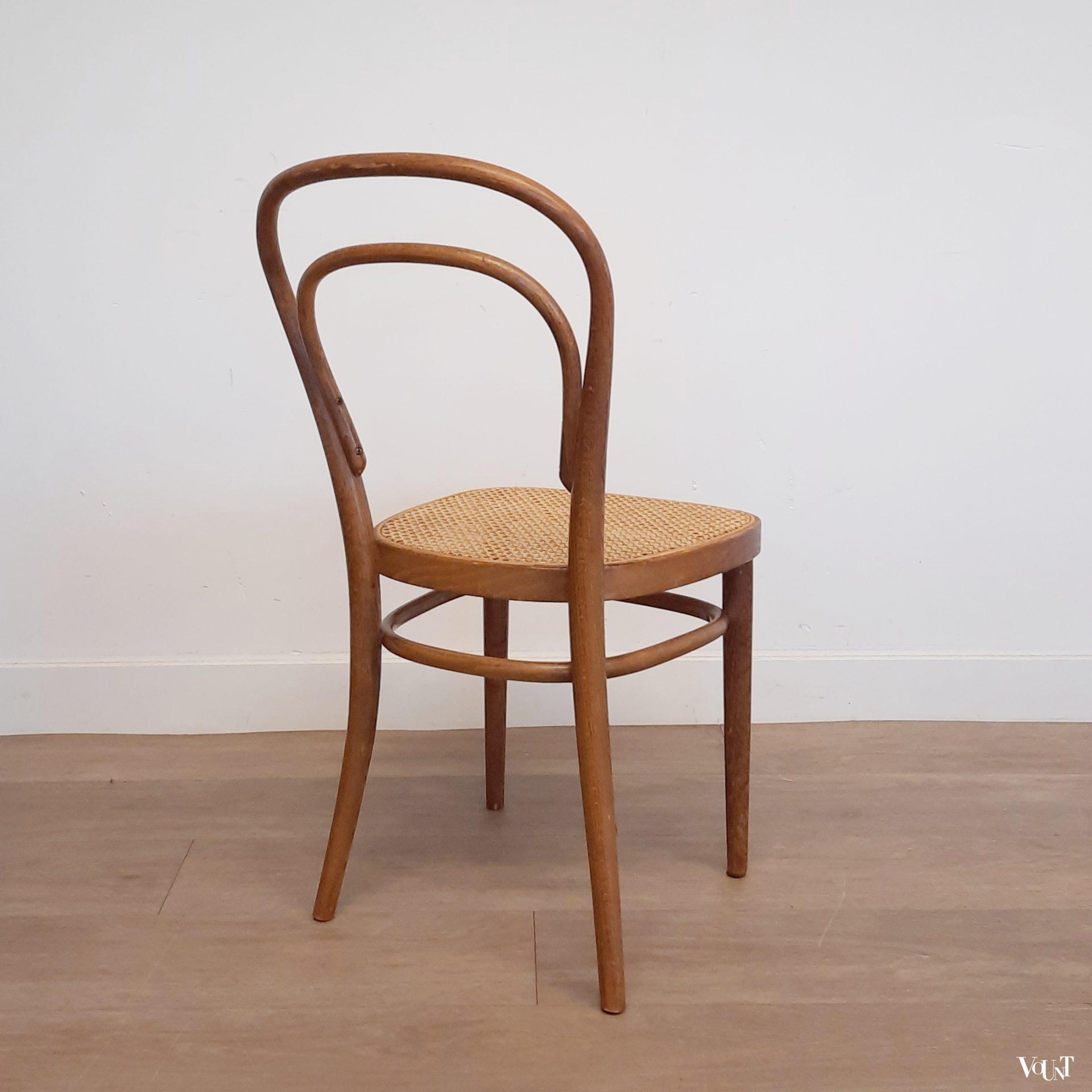 Set van 4 originele bruine Thonet-stoelen nr. 214 R,  jaren '70