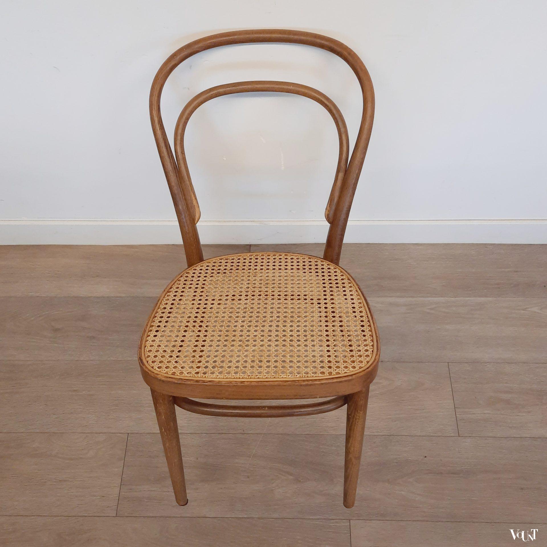 Set van 4 originele bruine Thonet-stoelen nr. 214 R,  jaren '70