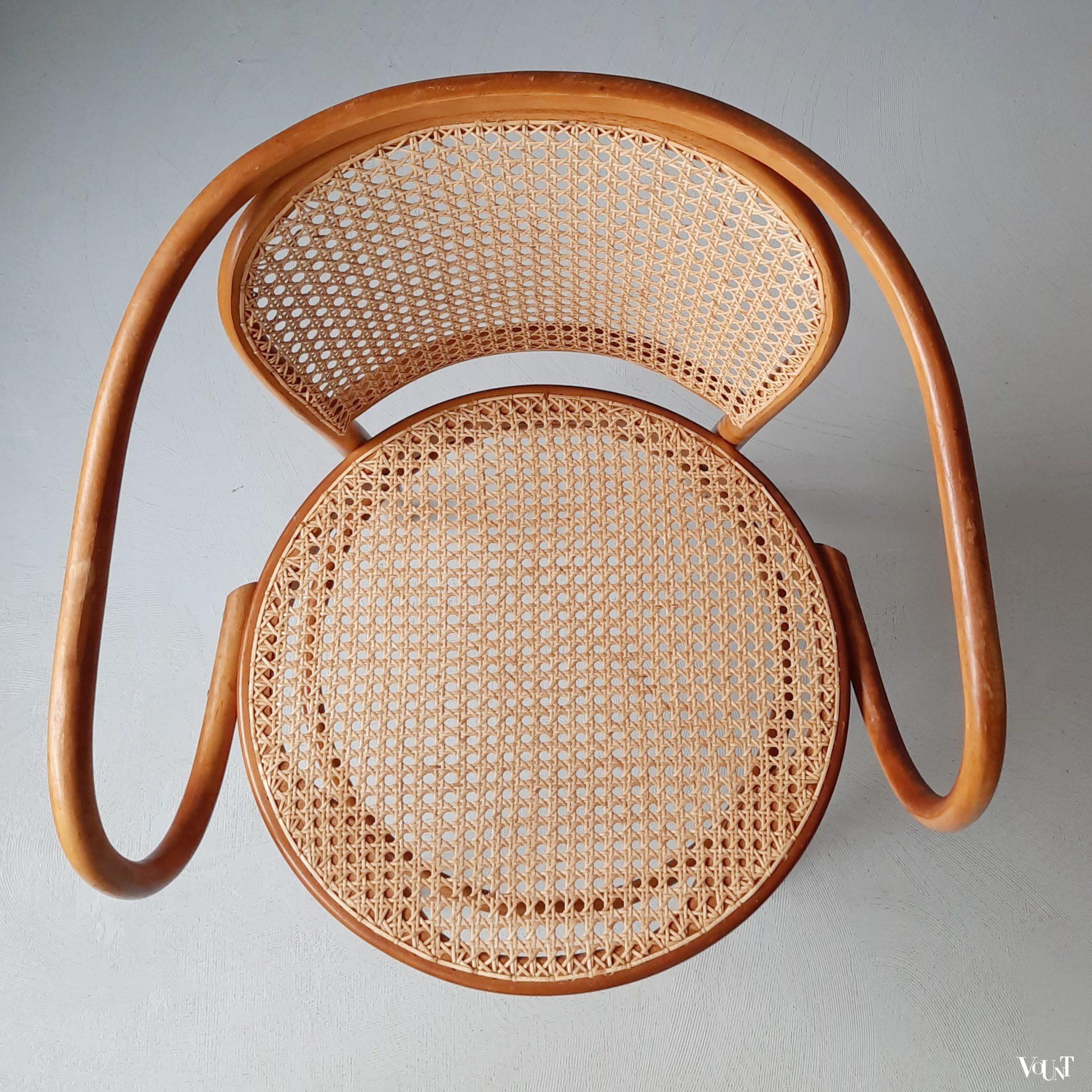 Stoel nr. 210, Ligna Drevounia, jaren '70