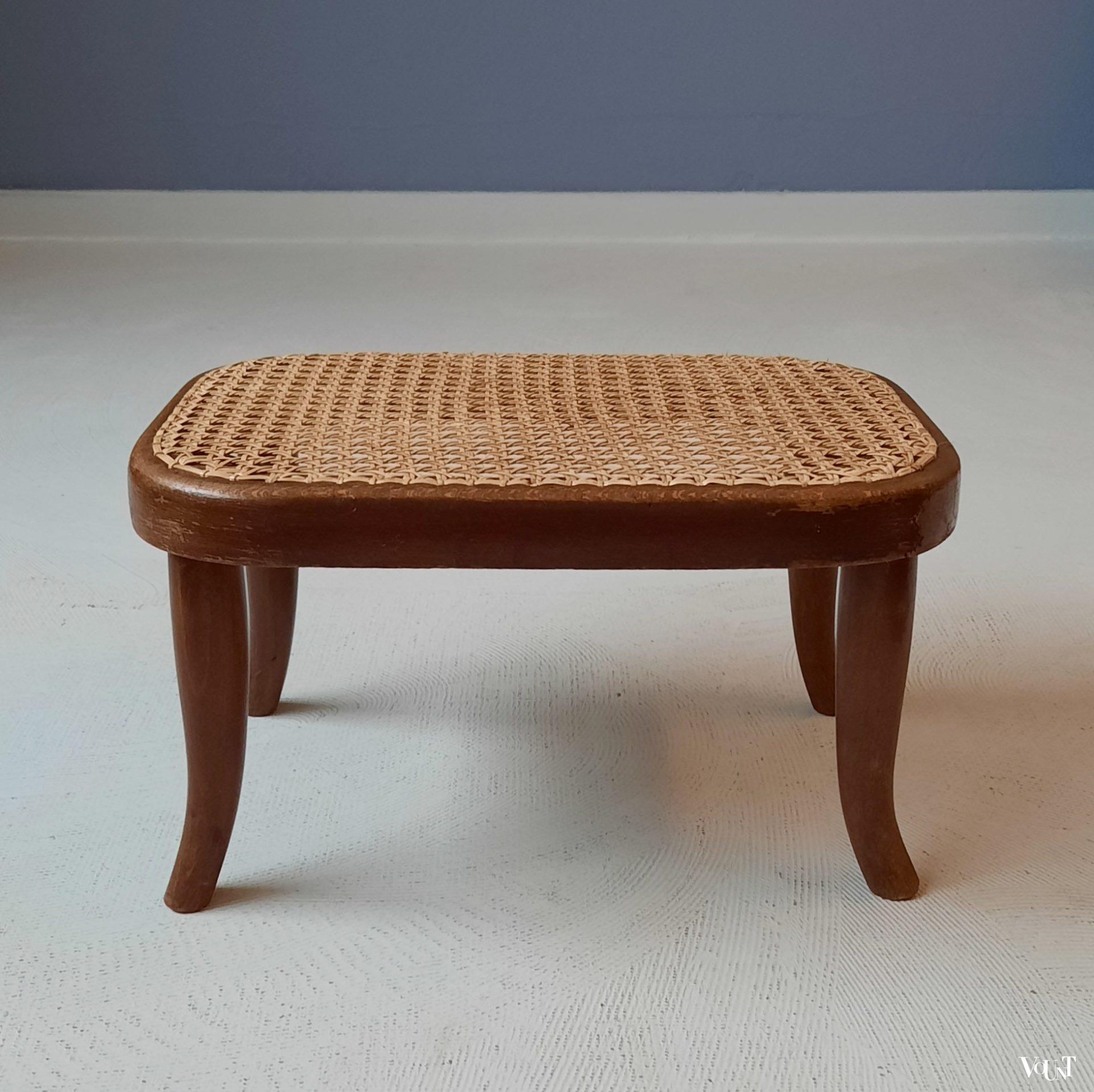 Voetenbankje nr. 4, Thonet, rond 1900