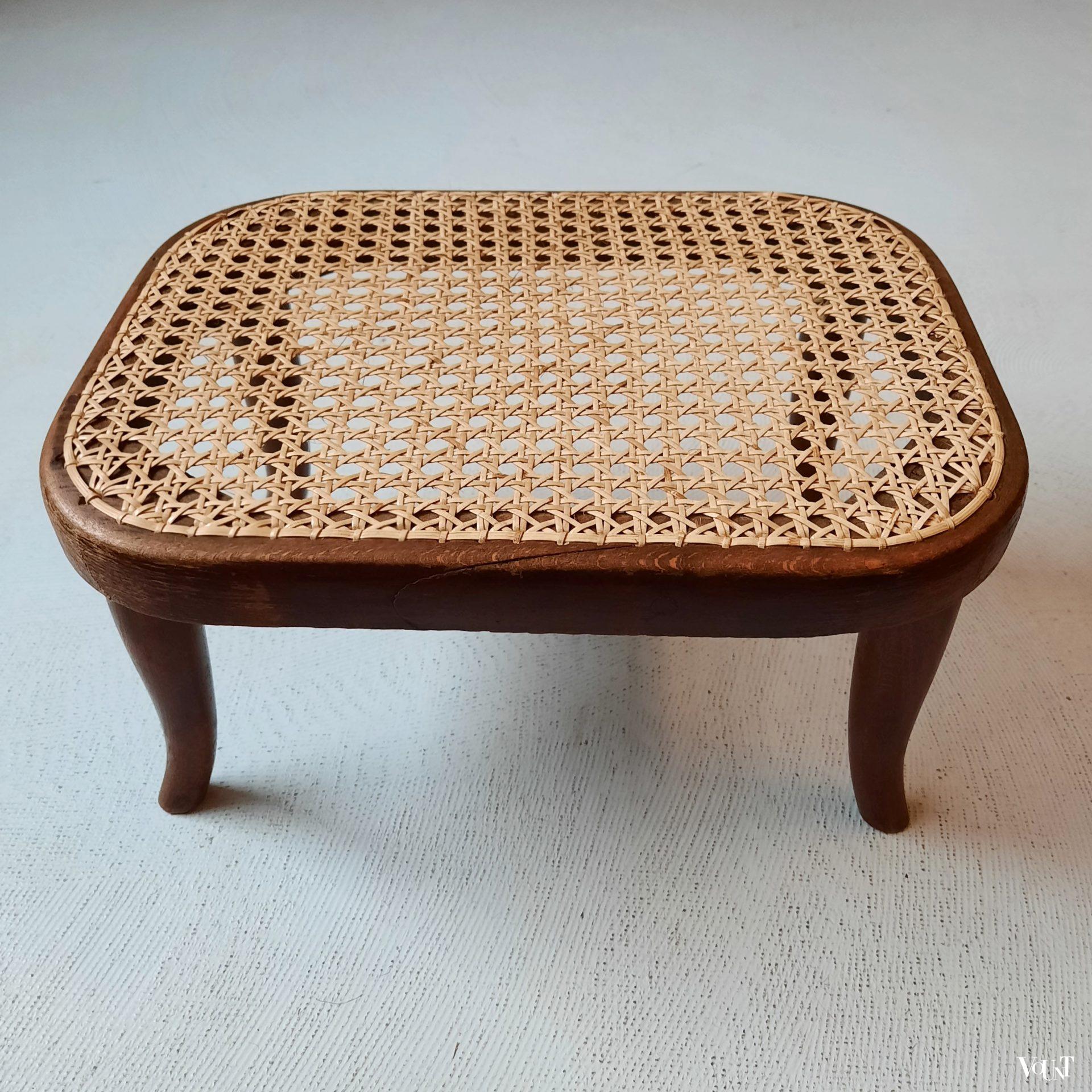 Voetenbankje nr. 4, Thonet, rond 1900