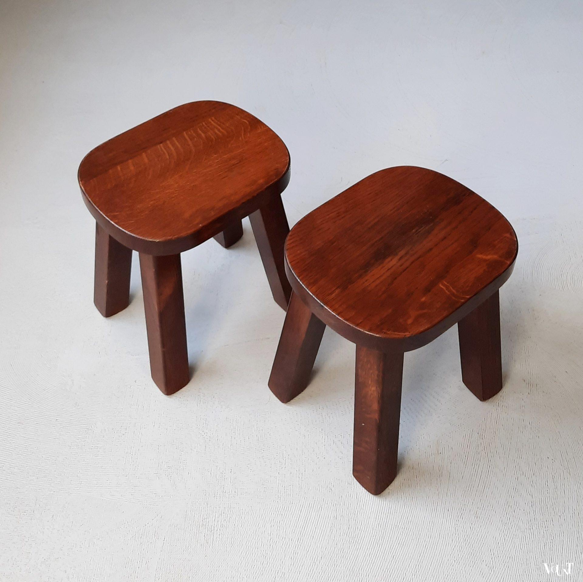 Set van 2 brutalist bijzettafeltjes, jaren '60