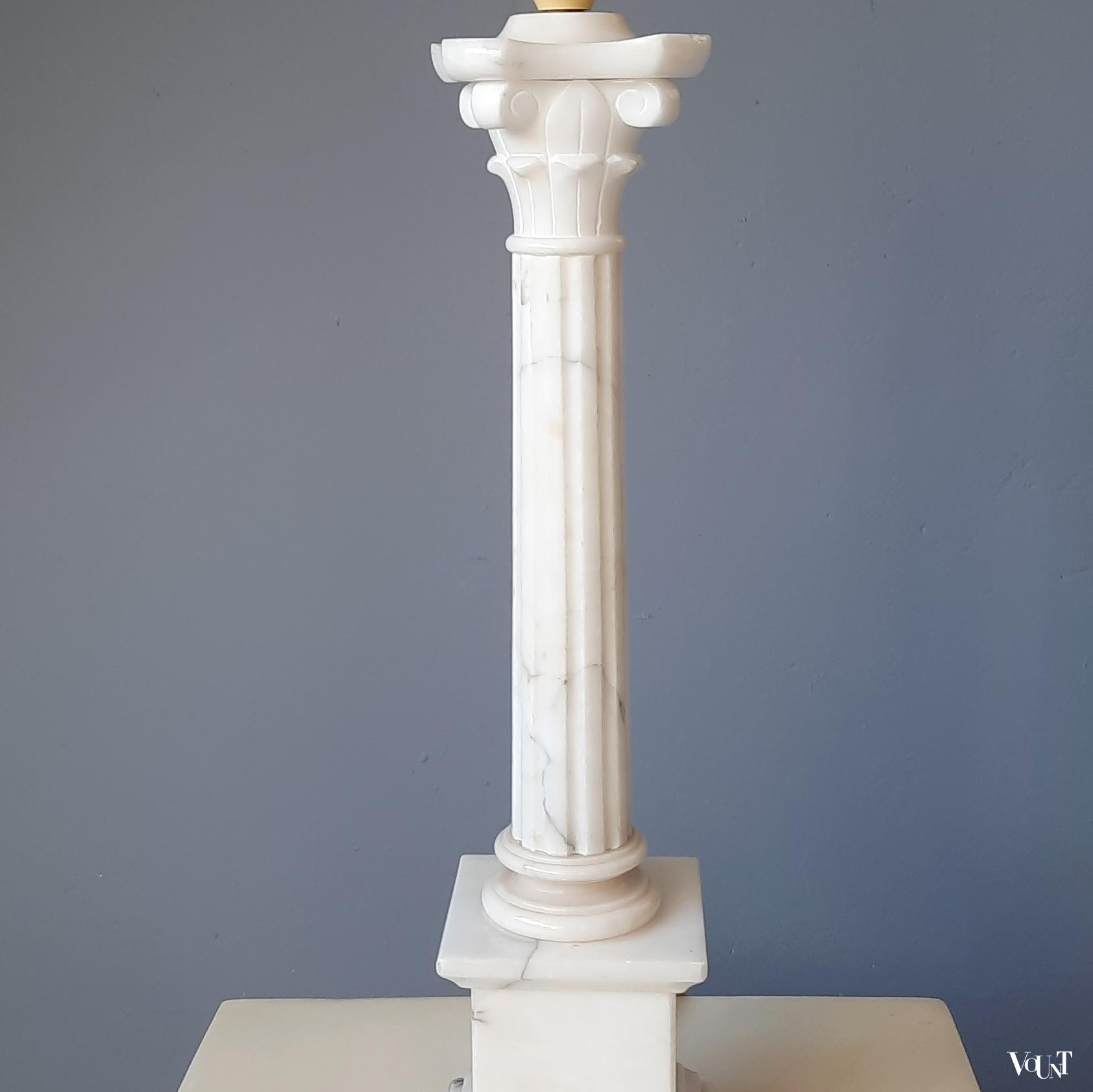Marmeren lampenvoet zuil, Italië, jaren '60